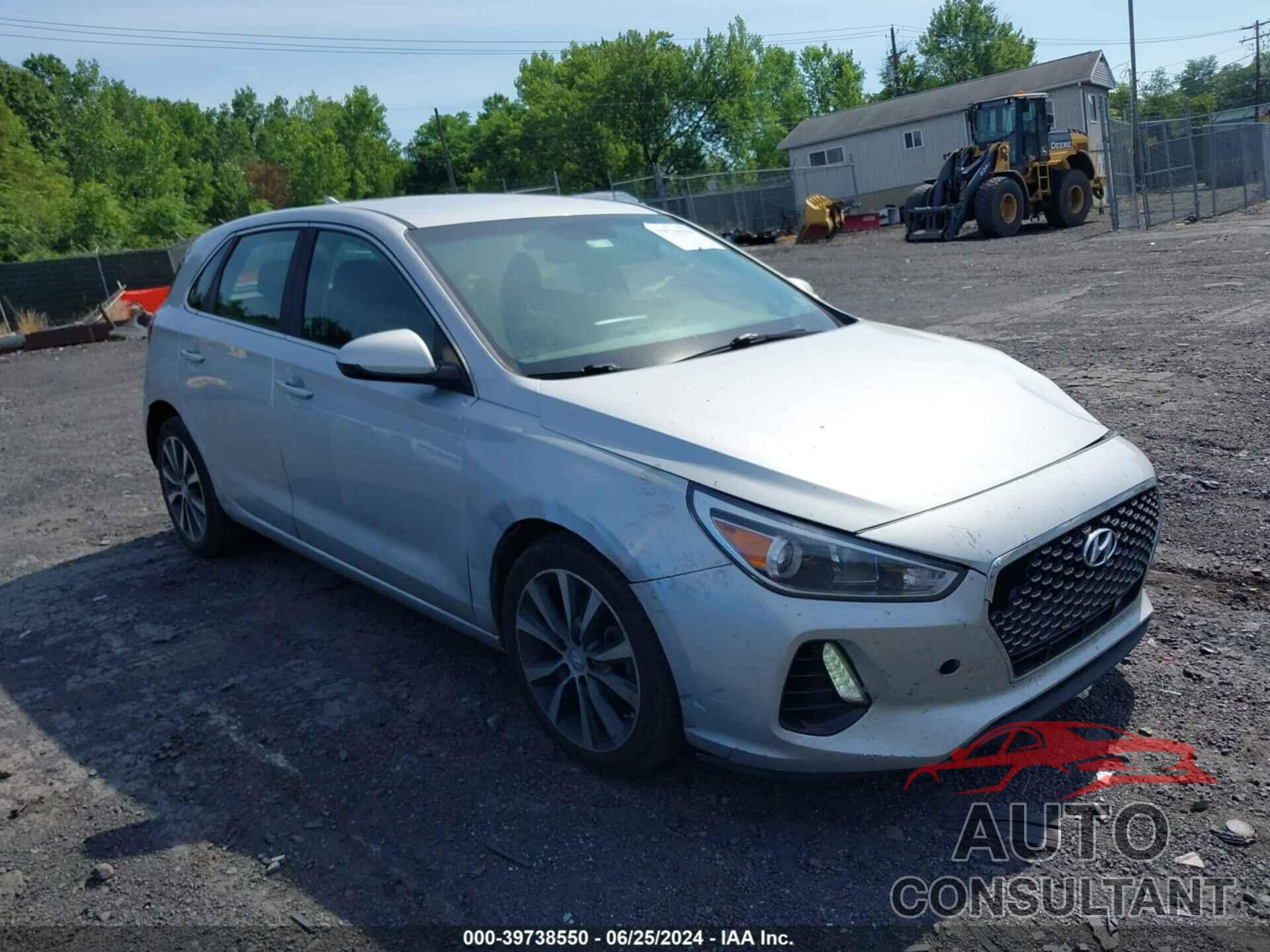 HYUNDAI ELANTRA GT 2018 - KMHH35LE5JU009684