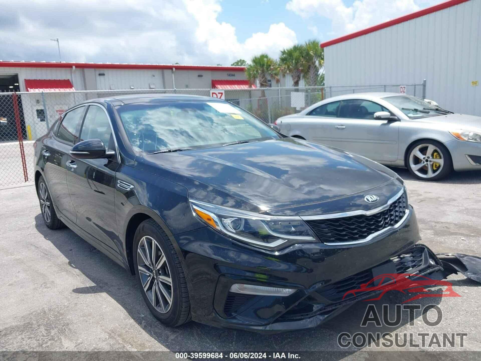 KIA OPTIMA 2019 - 5XXGU4L16KG333450
