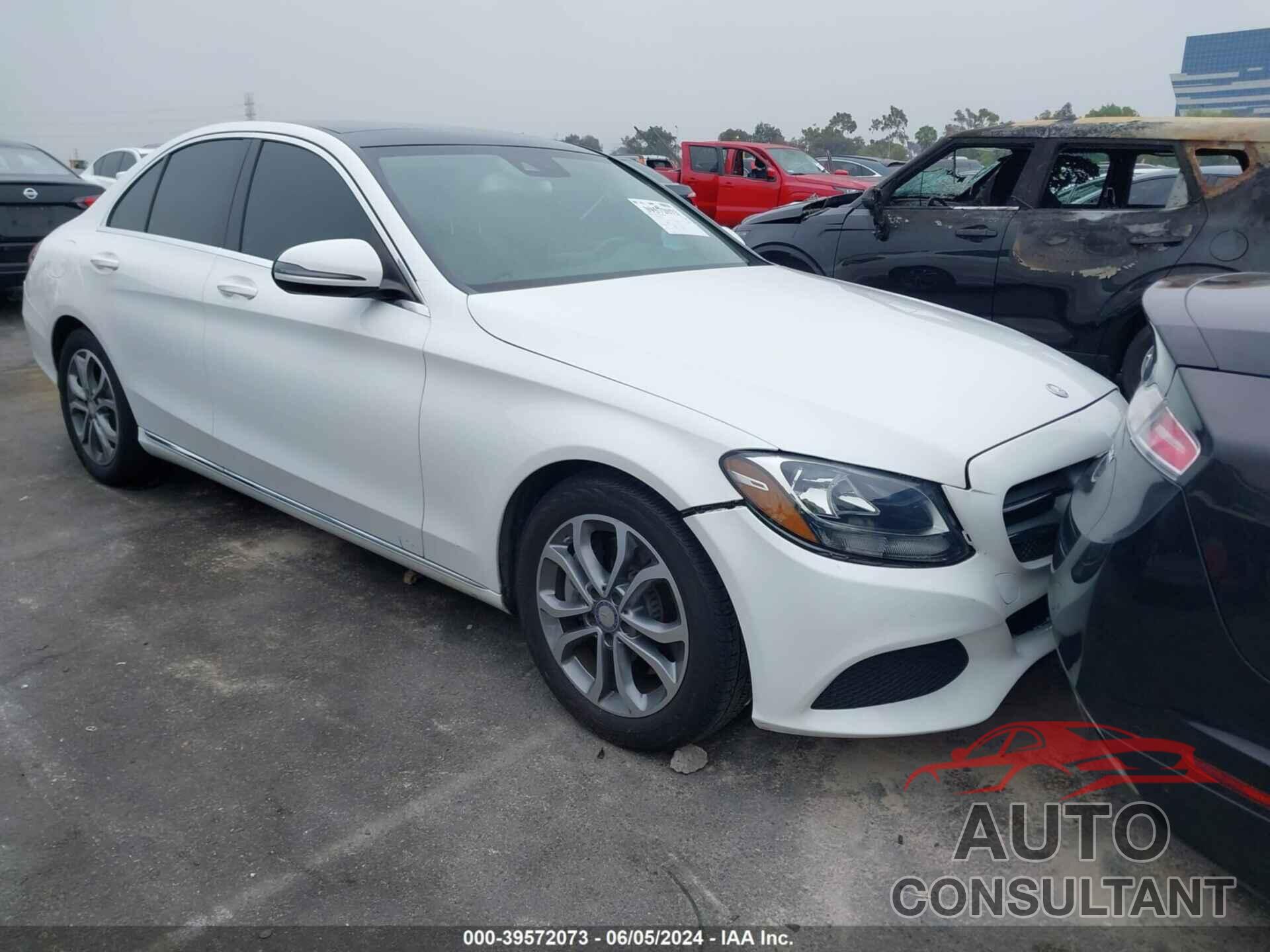 MERCEDES-BENZ C 300 2017 - 55SWF4JB2HU191223