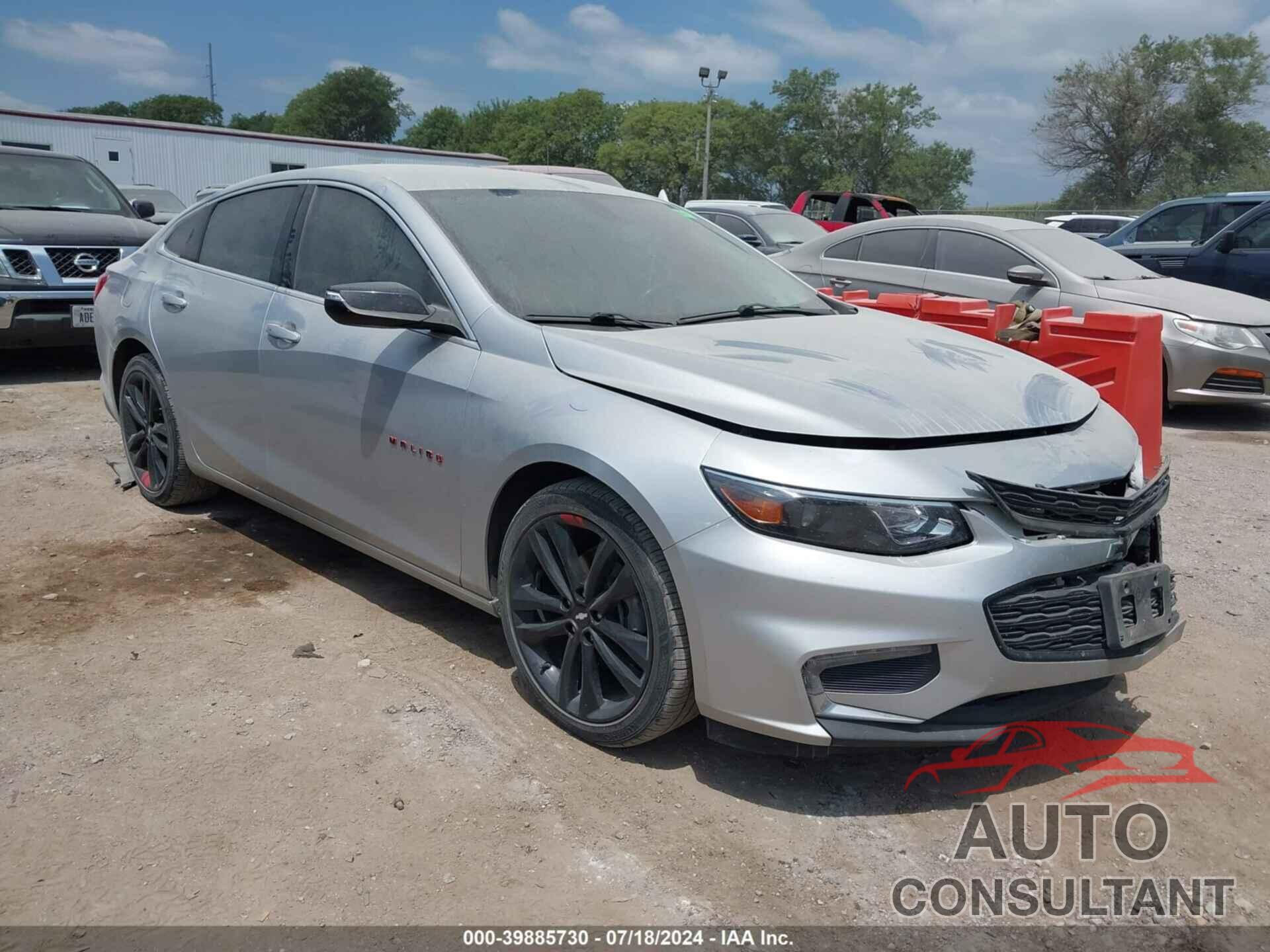 CHEVROLET MALIBU 2018 - 1G1ZD5ST3JF251053