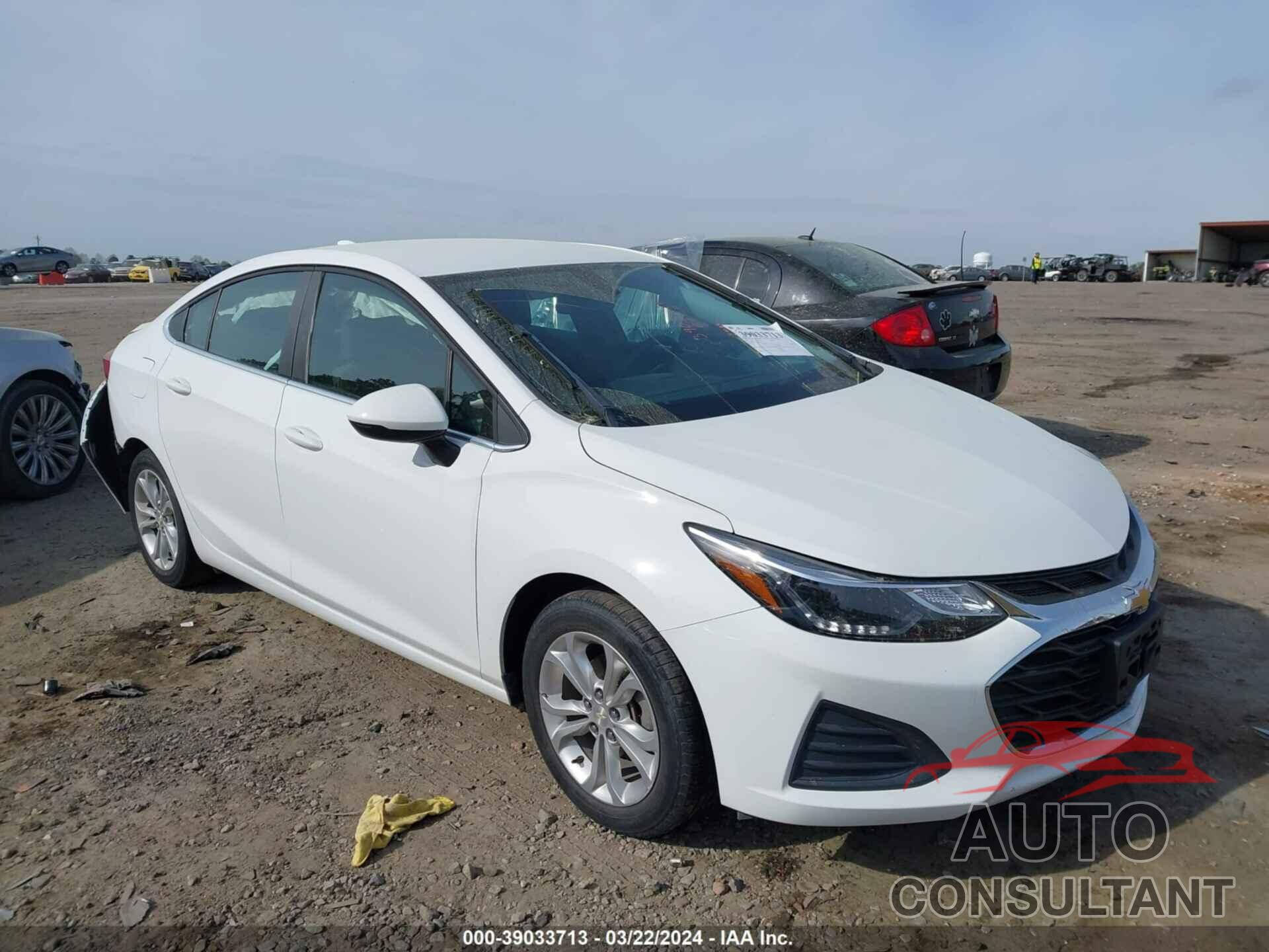 CHEVROLET CRUZE 2019 - 1G1BE5SM1K7121243