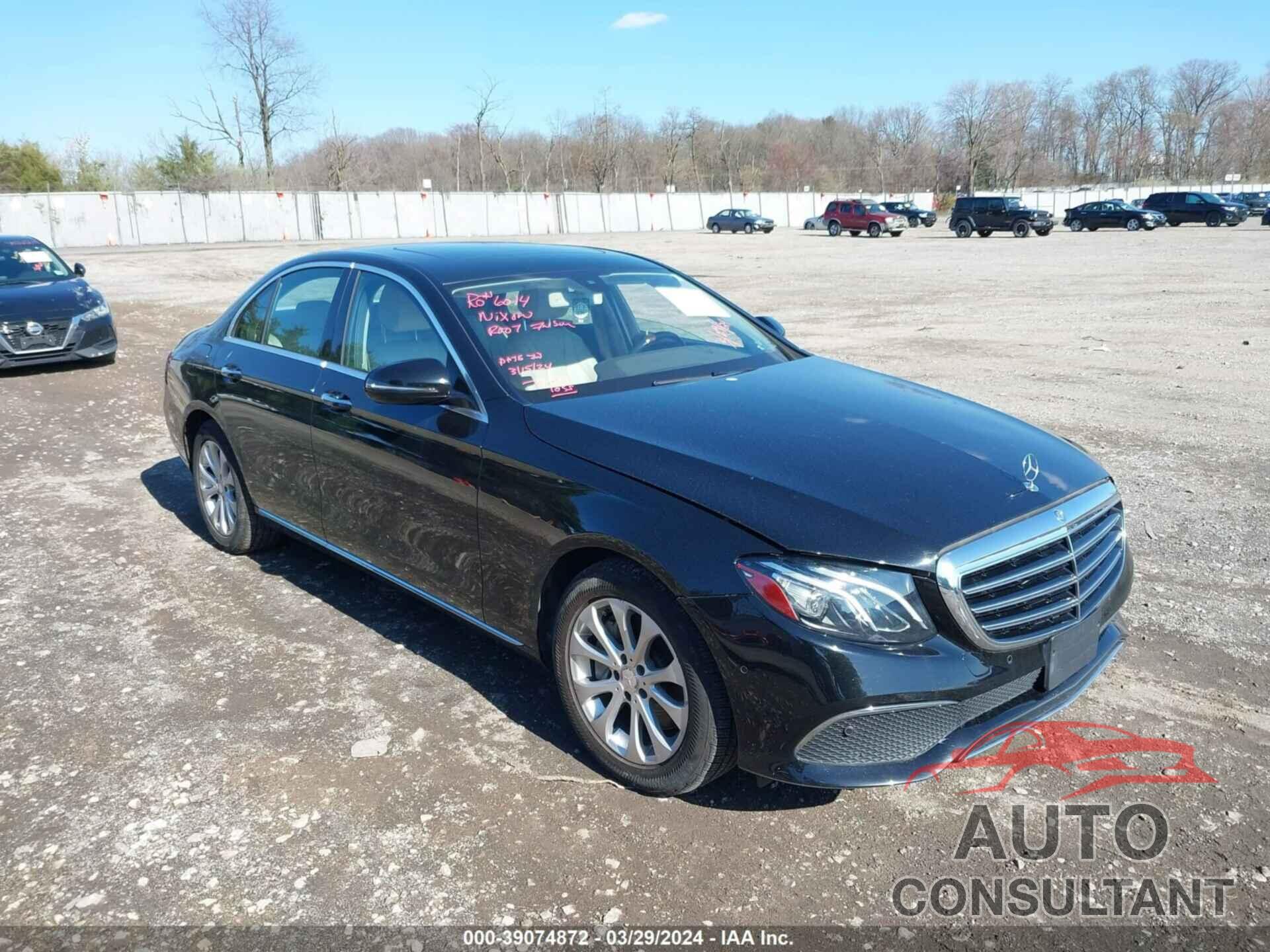 MERCEDES-BENZ E 300 2017 - WDDZF4KBXHA071780