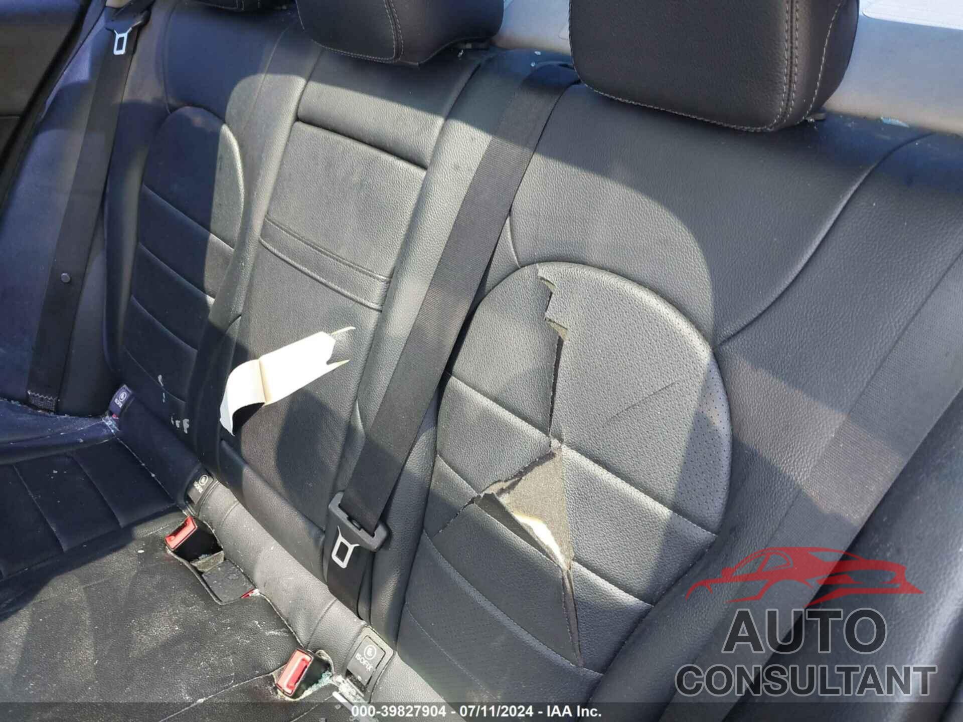 MERCEDES-BENZ C 300 2016 - 55SWF4JB8GU130537