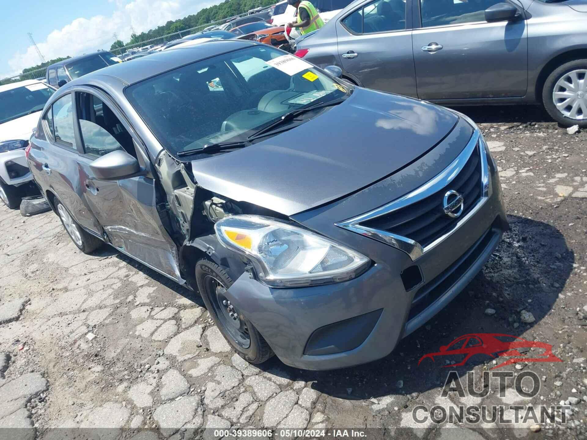 NISSAN VERSA 2017 - 3N1CN7AP2HL814932