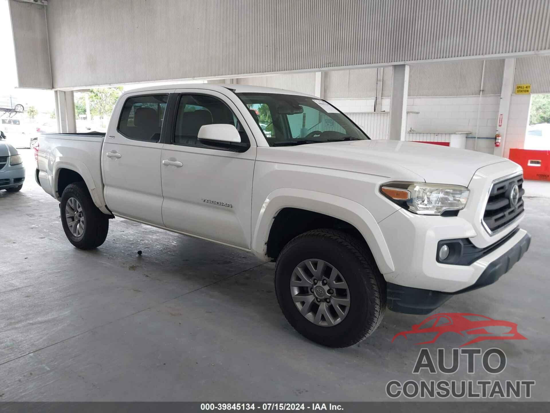 TOYOTA TACOMA 2019 - 3TMAZ5CN6KM094917