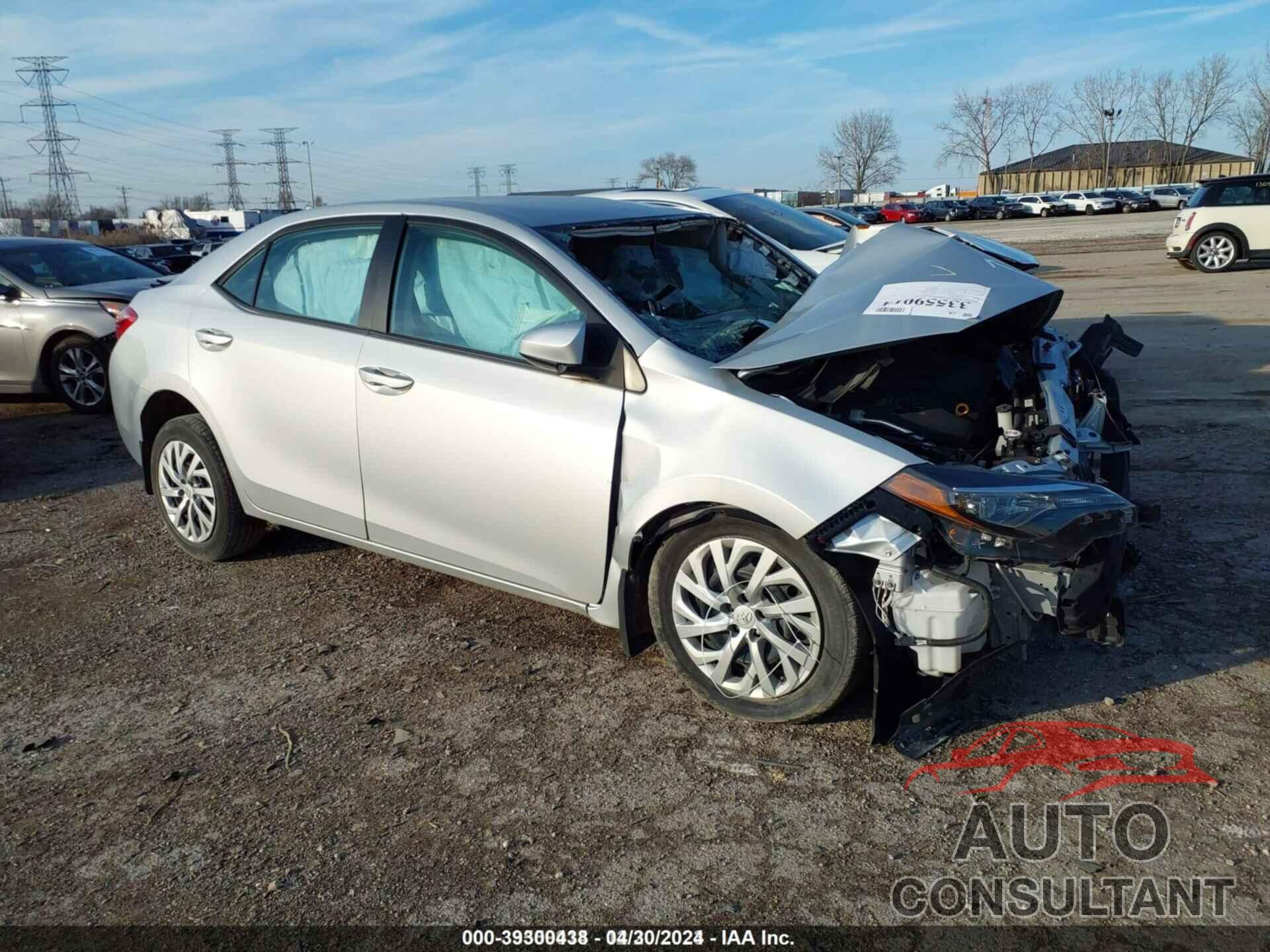 TOYOTA COROLLA 2018 - 2T1BURHEXJC092856