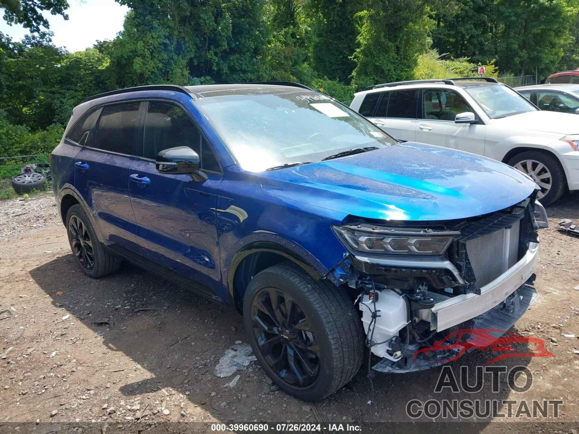 KIA SORENTO 2022 - 5XYRKDLF7NG130450