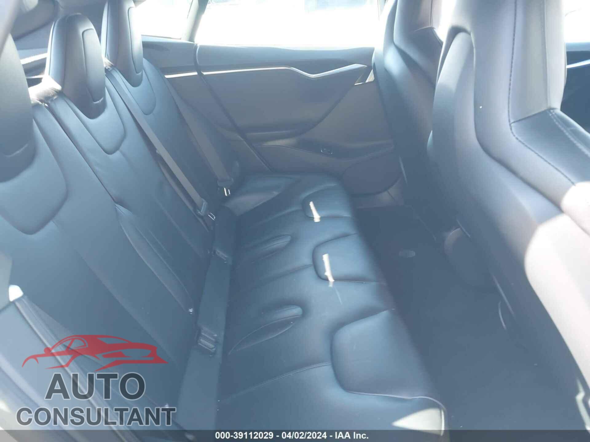 TESLA MODEL S 2016 - 5YJSA1E28GF144431