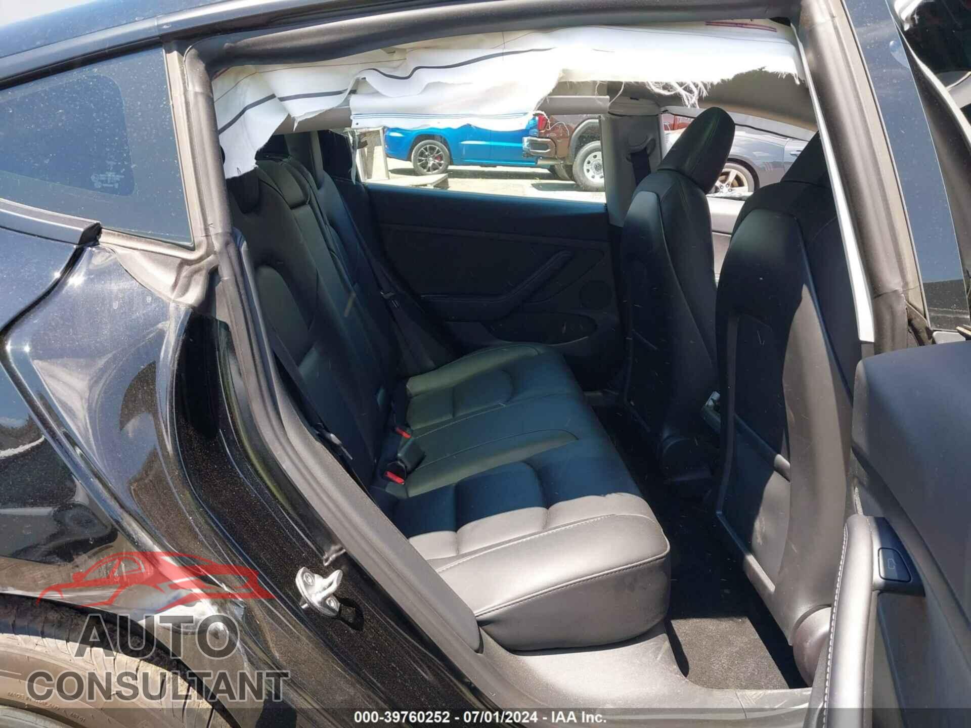TESLA MODEL 3 2023 - 5YJ3E1EA5PF488489