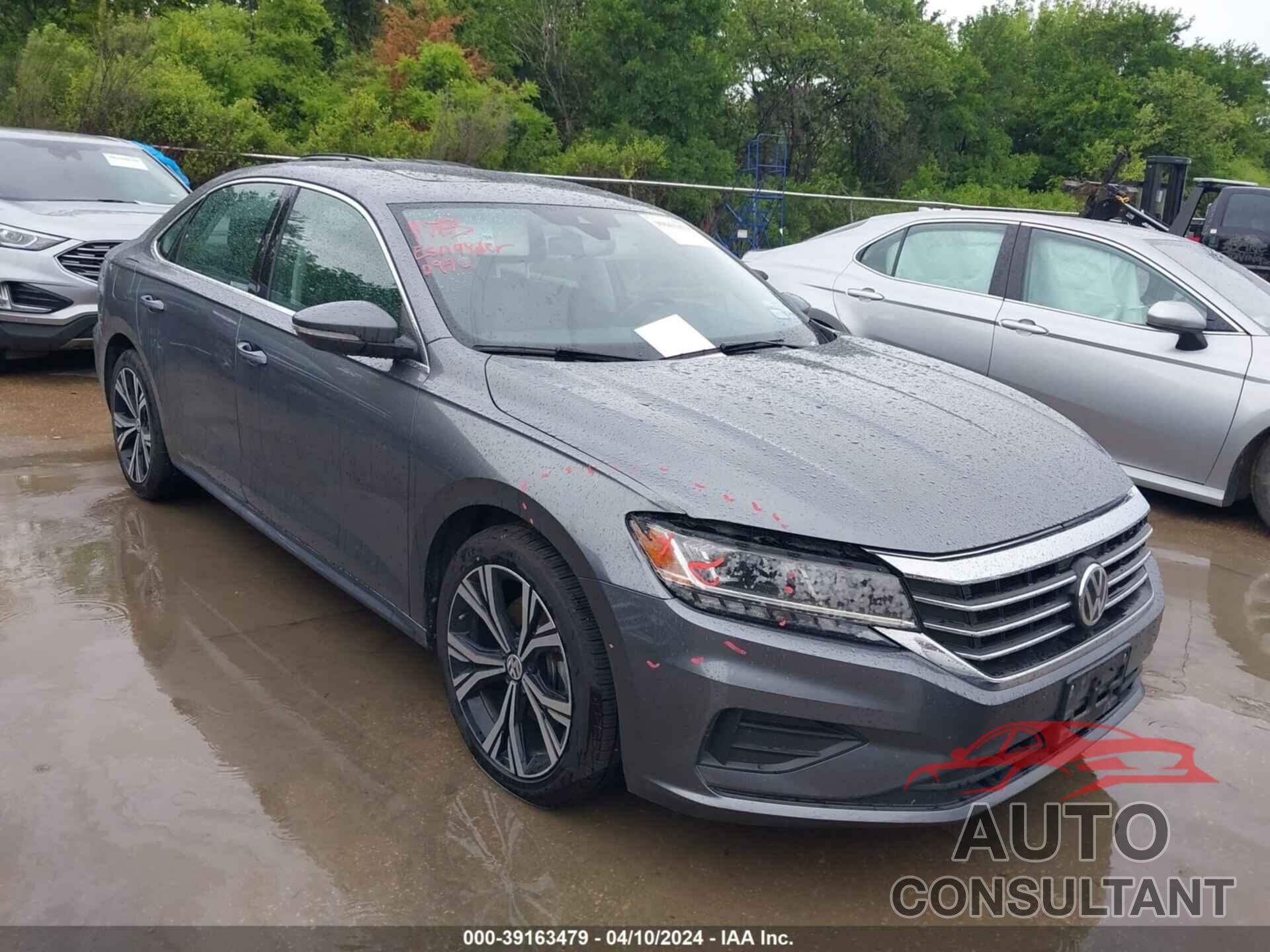 VOLKSWAGEN PASSAT 2021 - 1VWSA7A35MC010113