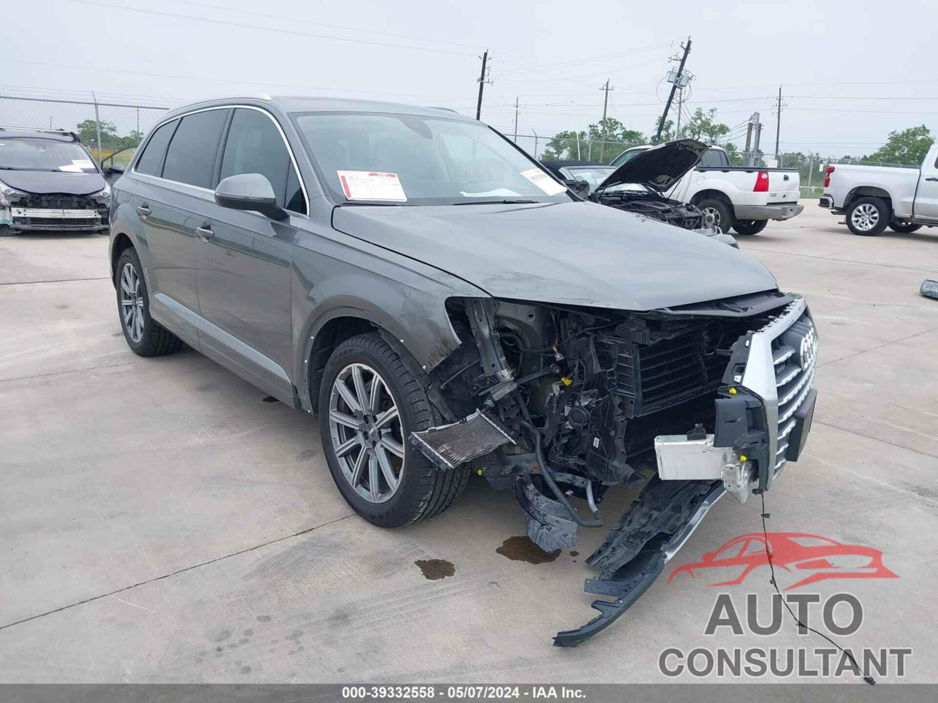 AUDI Q7 2018 - WA1VAAF76JD018715