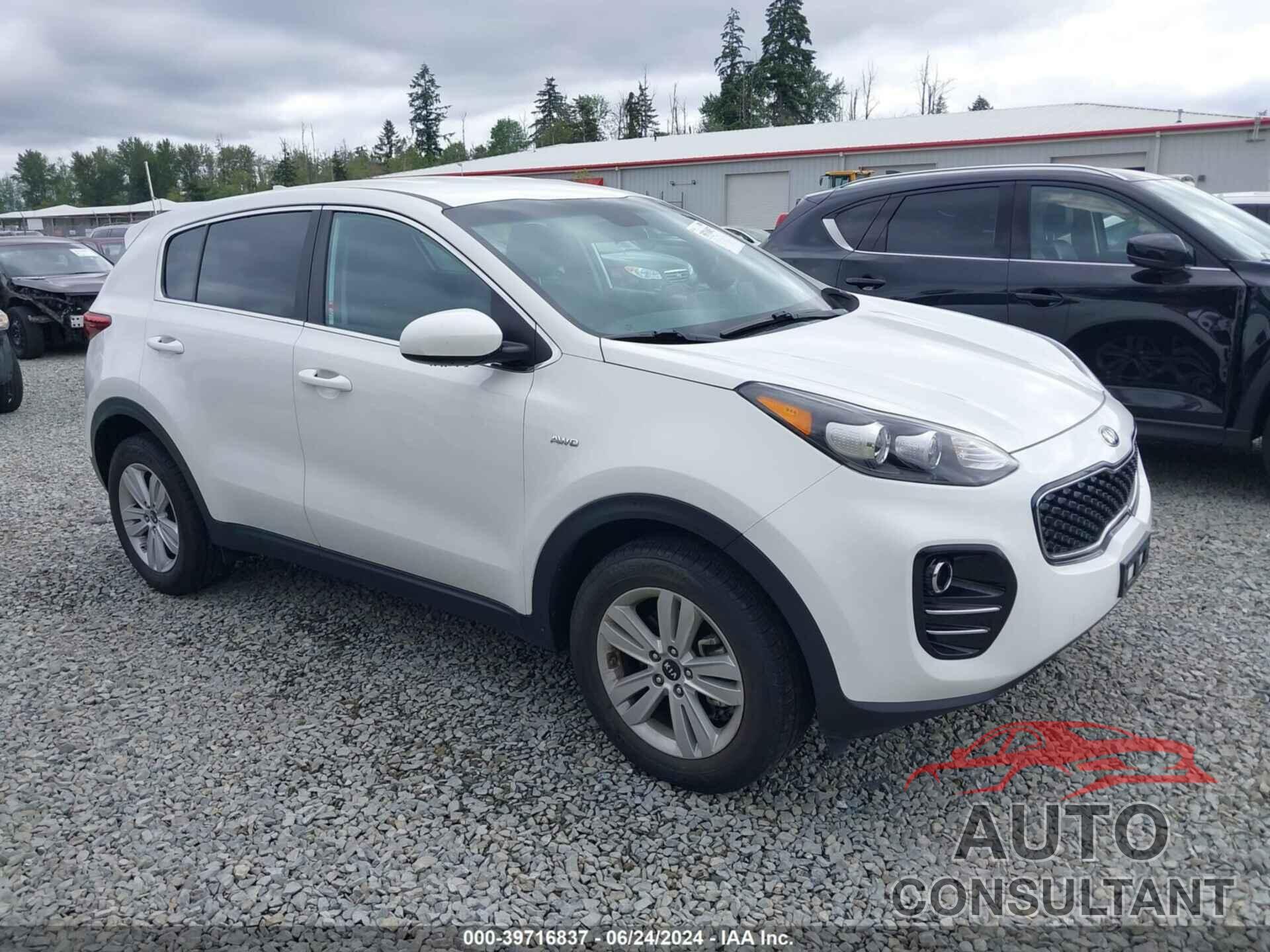 KIA SPORTAGE 2018 - KNDPMCAC9J7379649