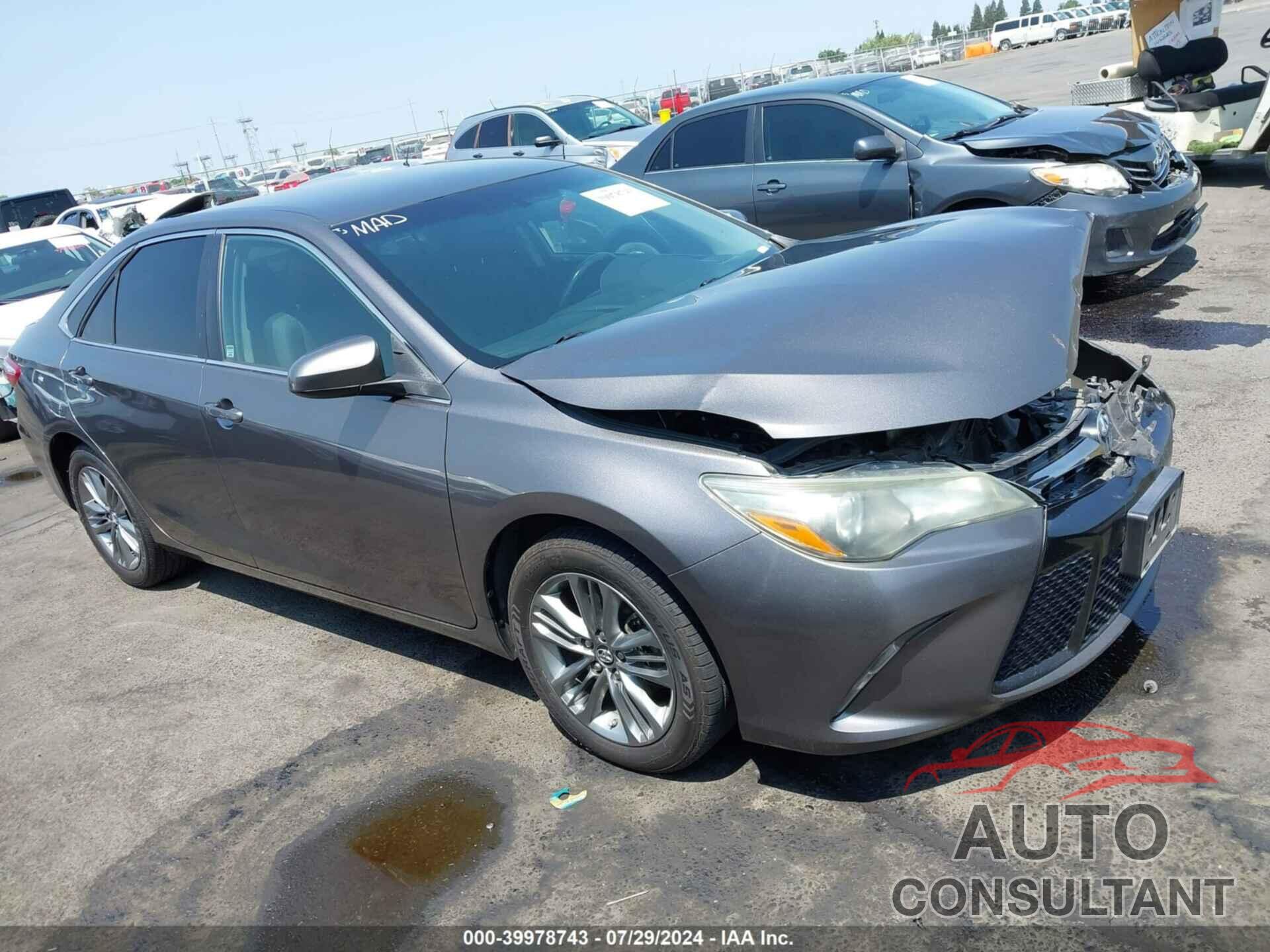 TOYOTA CAMRY 2016 - 4T1BF1FK3GU243581