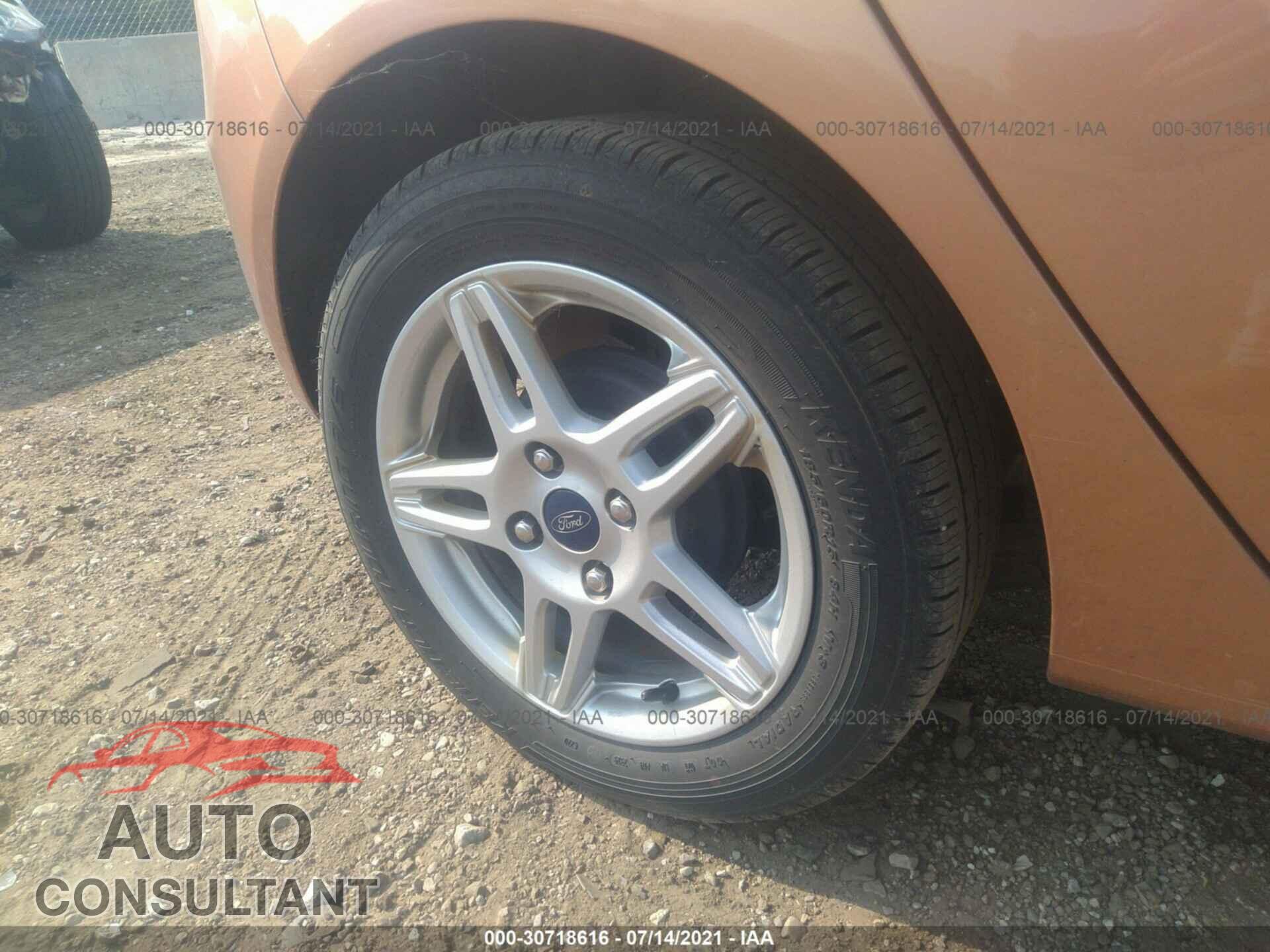 FORD FIESTA 2017 - 3FADP4EJ0HM167821