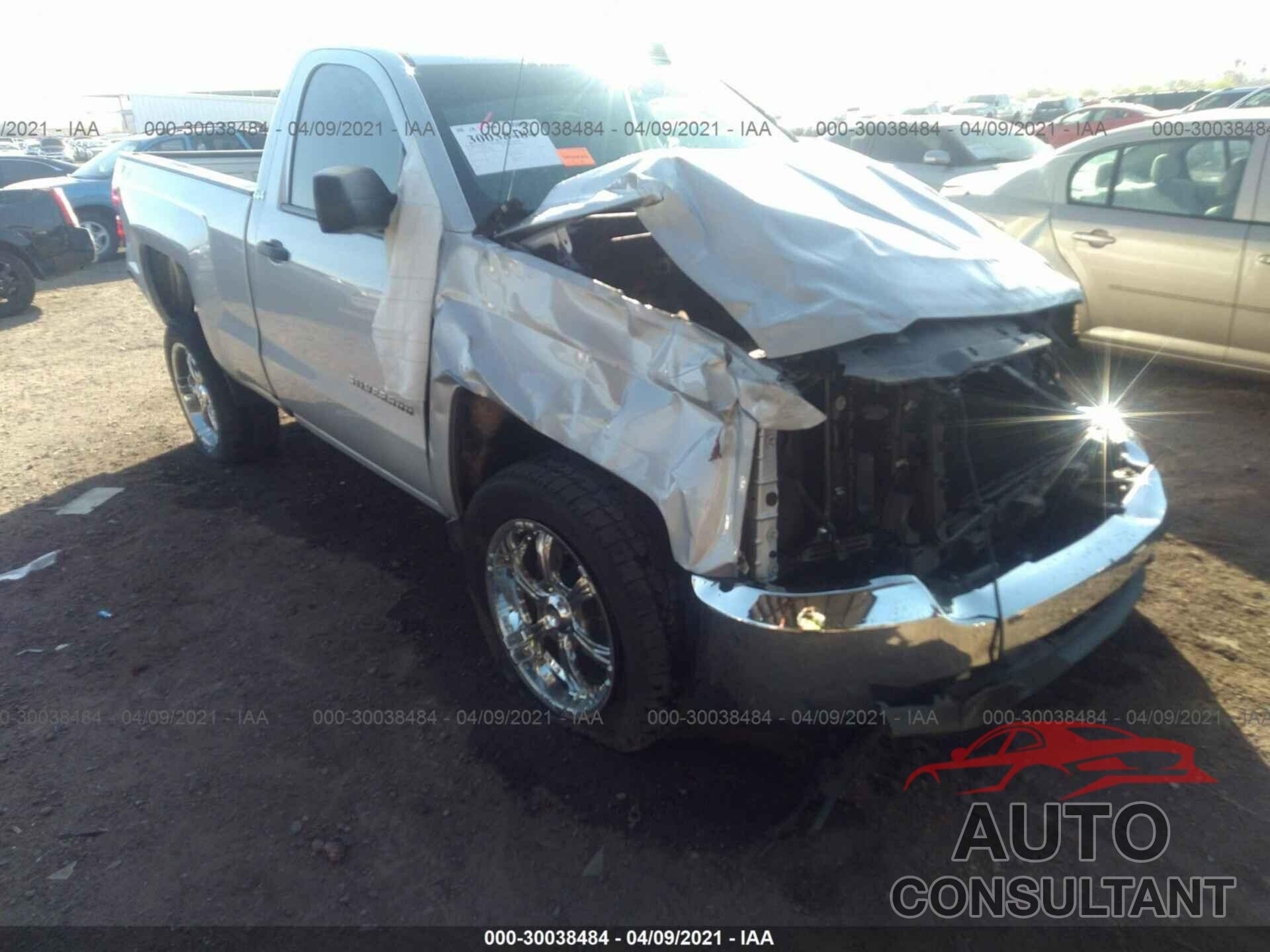 CHEVROLET SILVERADO 1500 2018 - 1GCNKNEH6JZ219988