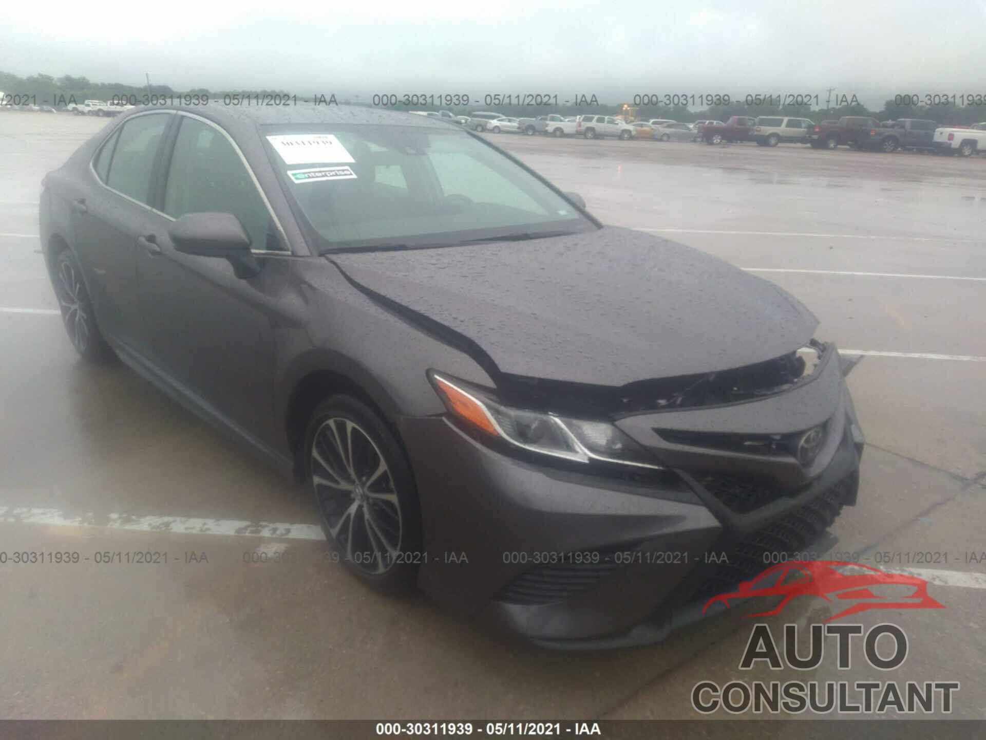 TOYOTA CAMRY 2020 - 4T1G11AK7LU347948