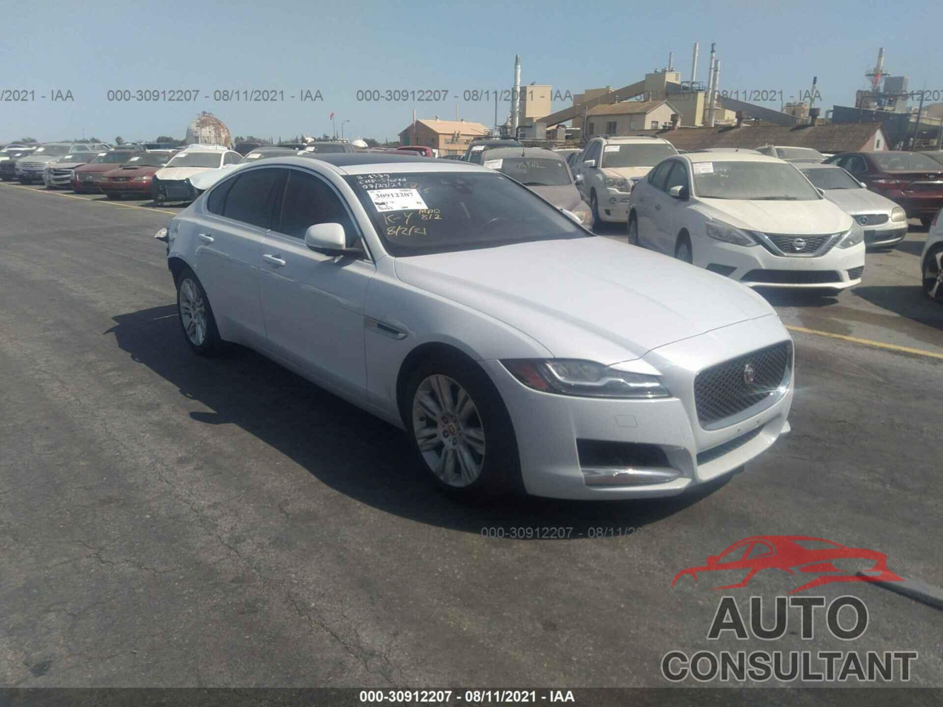 JAGUAR XF 2016 - SAJBD4BV2GCY06378