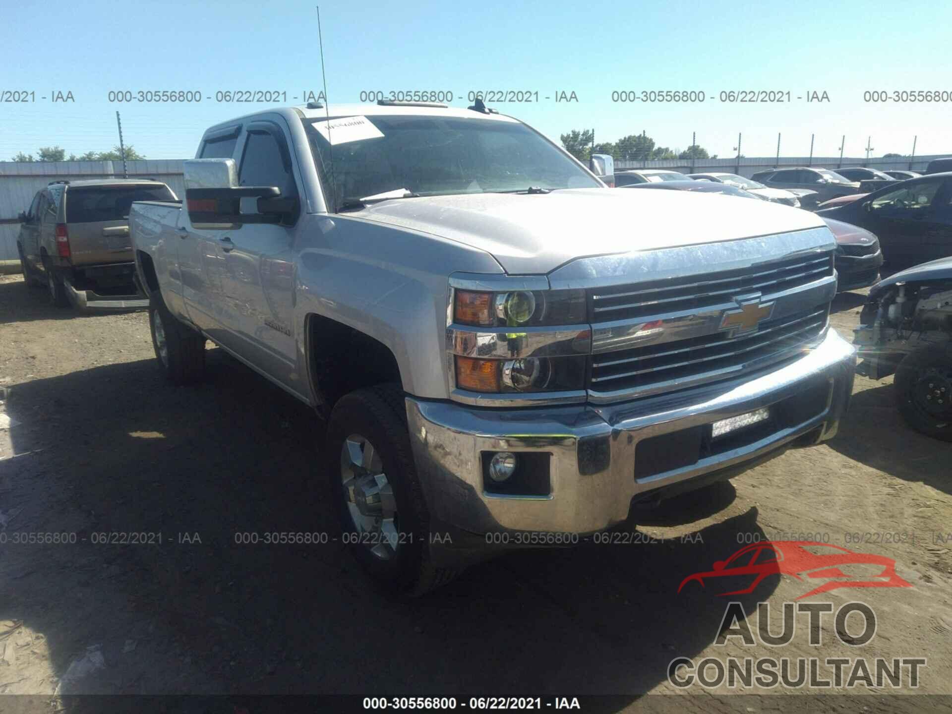 CHEVROLET SILVERADO 2500HD 2018 - 1GC1KVEG9JF157574