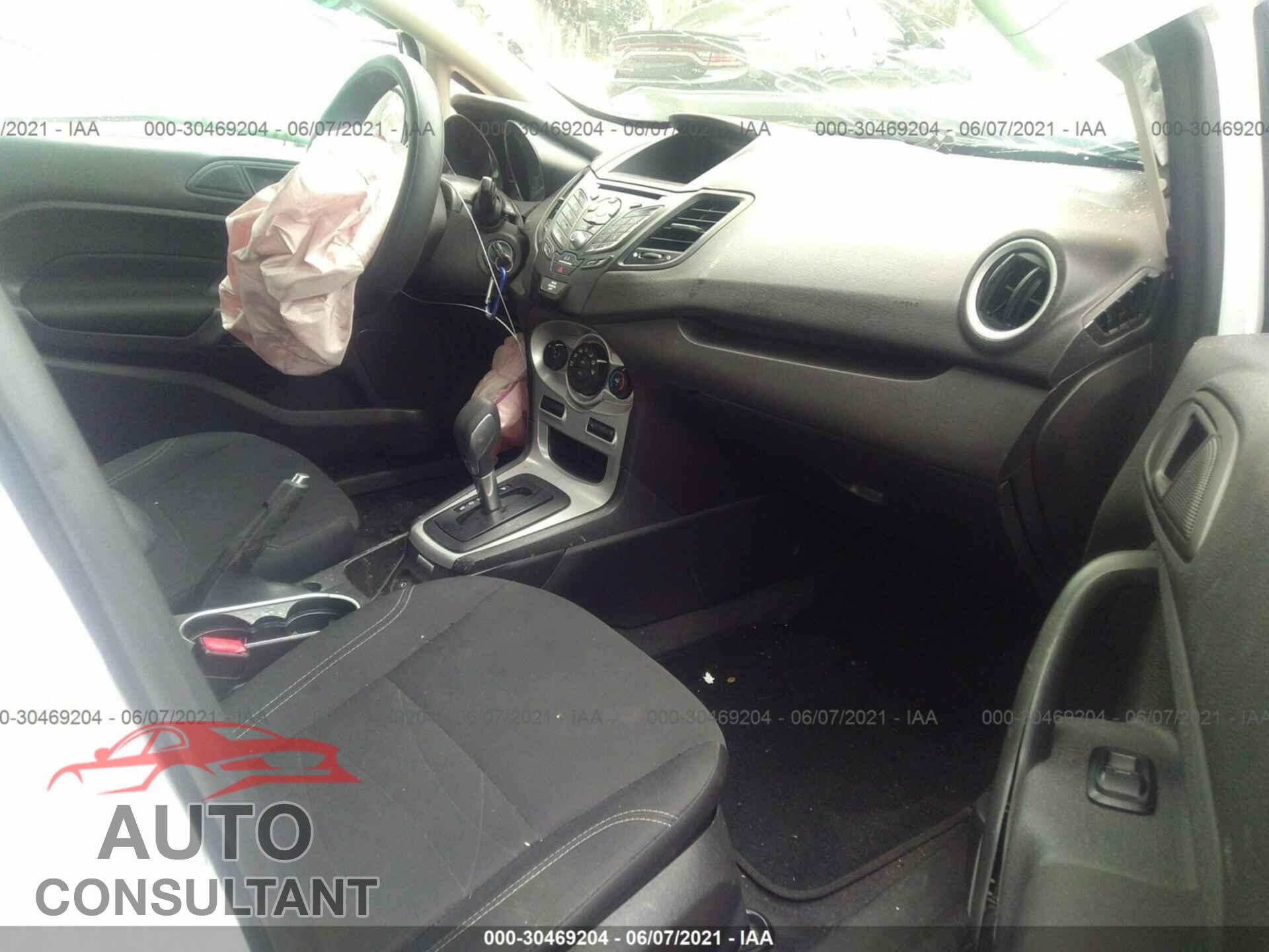 FORD FIESTA 2018 - 3FADP4EJ7JM127466