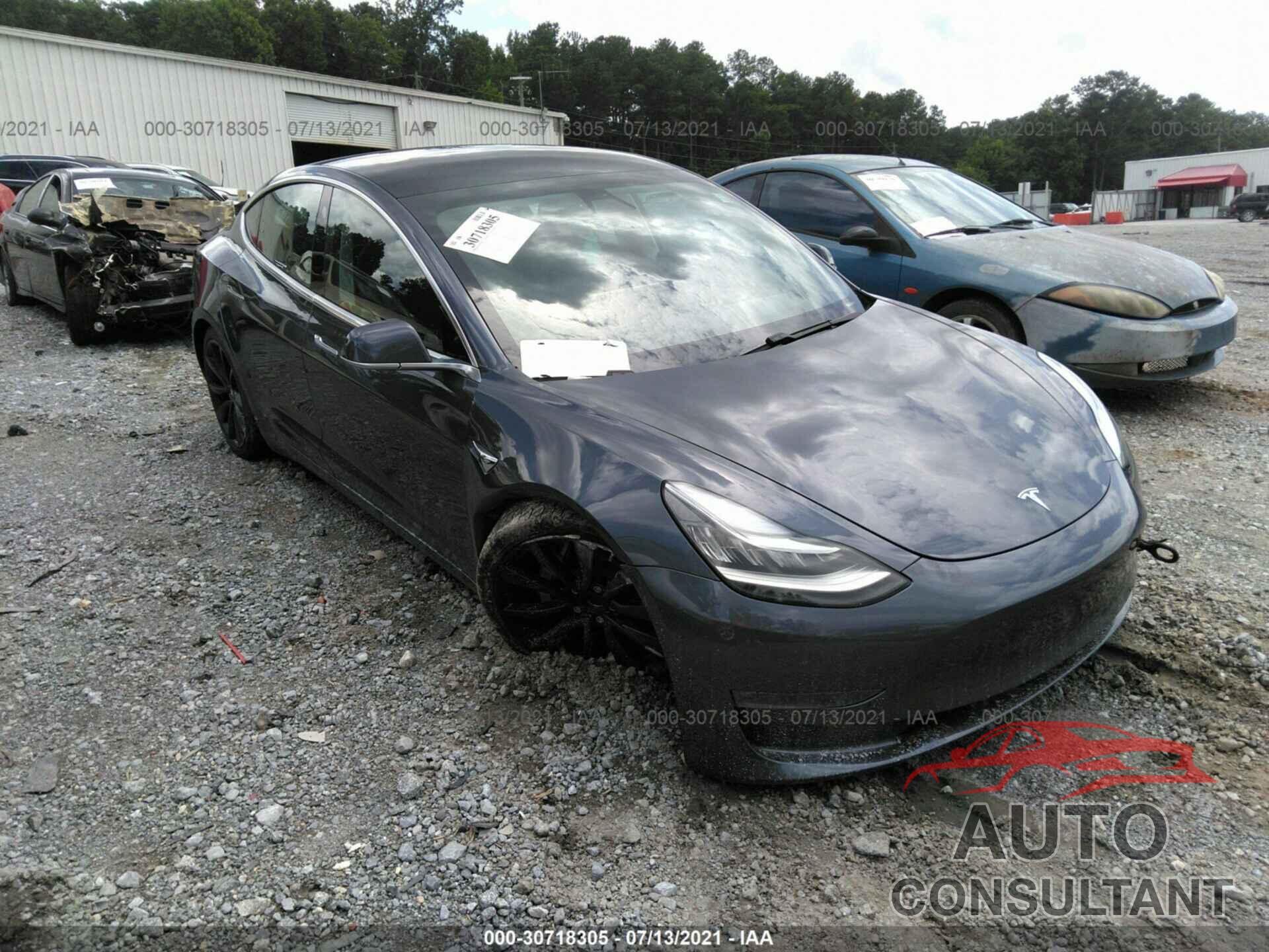 TESLA MODEL 3 2018 - 5YJ3E1EA7JF050029