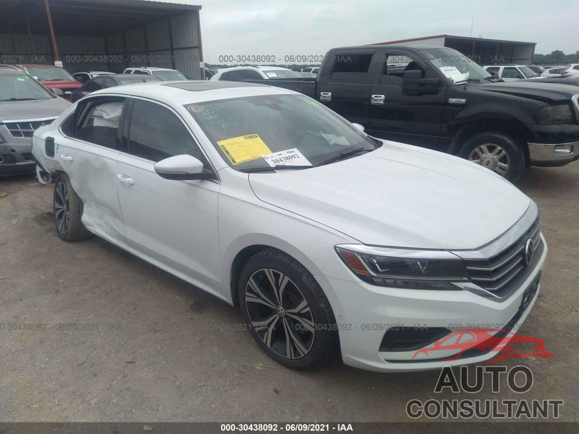 VOLKSWAGEN PASSAT 2020 - 1VWCA7A32LC009973