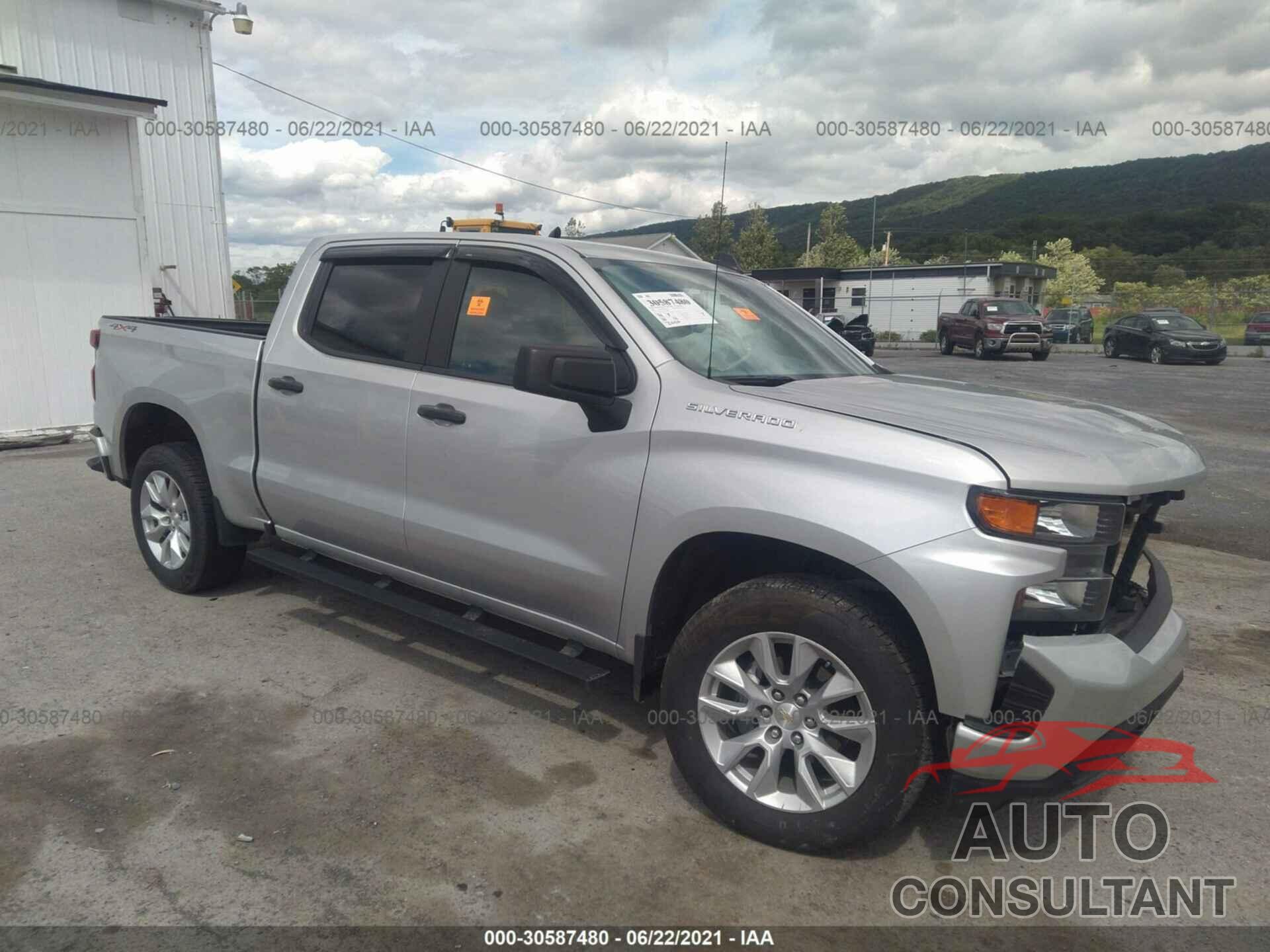 CHEVROLET SILVERADO 1500 2021 - 3GCUYBEF5MG126309