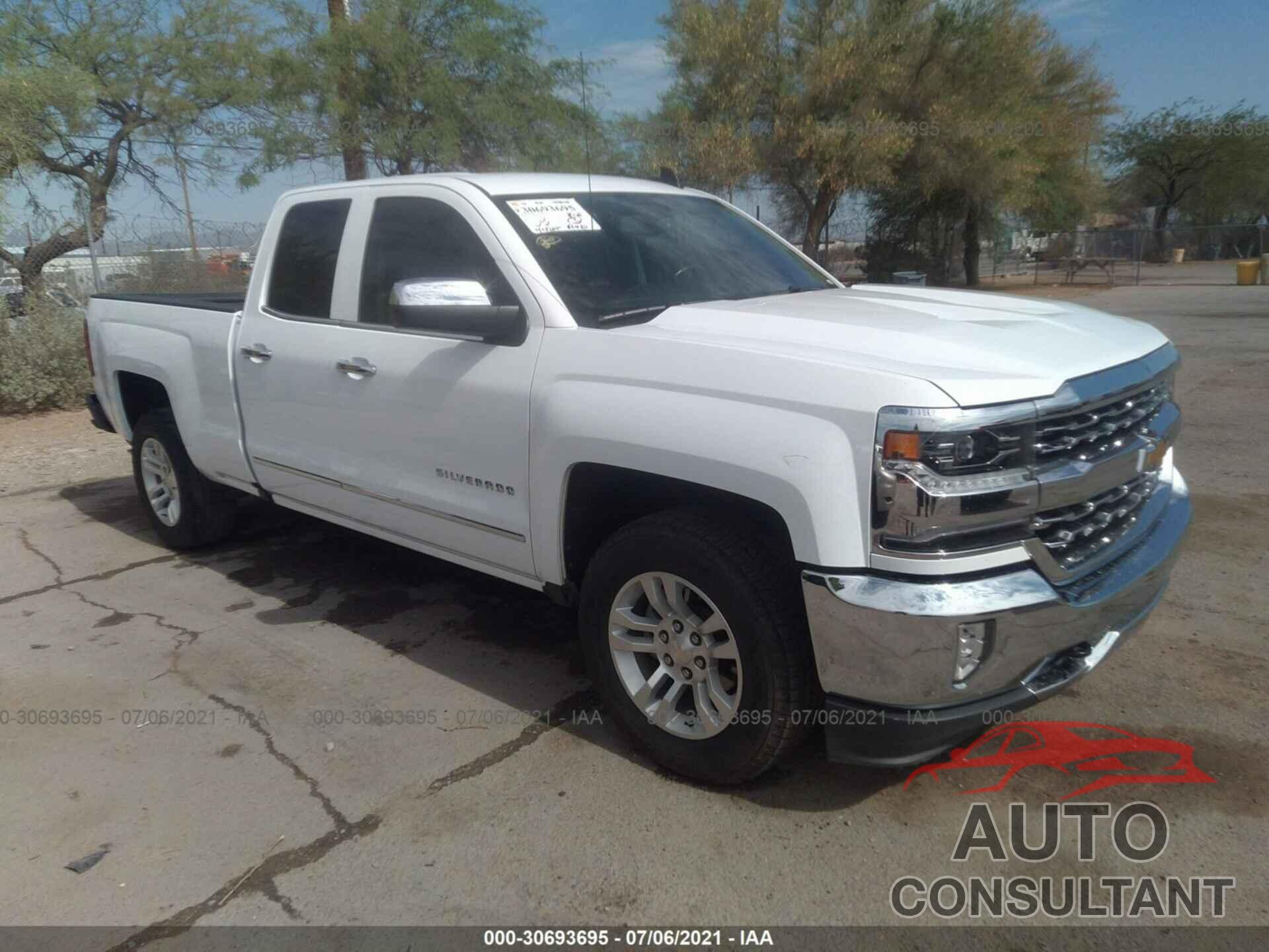 CHEVROLET SILVERADO 1500 2018 - 1GCRCSEC3JZ318690