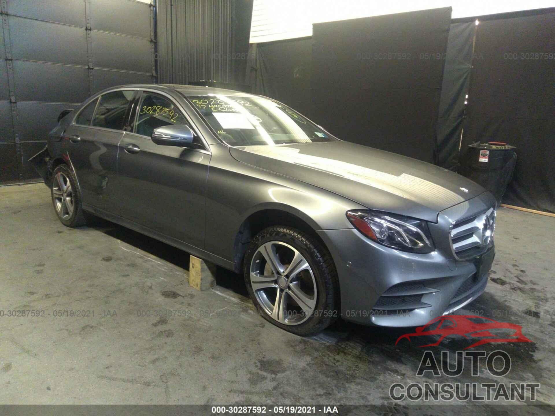 MERCEDES-BENZ E-CLASS 2017 - WDDZF4KB1HA207410