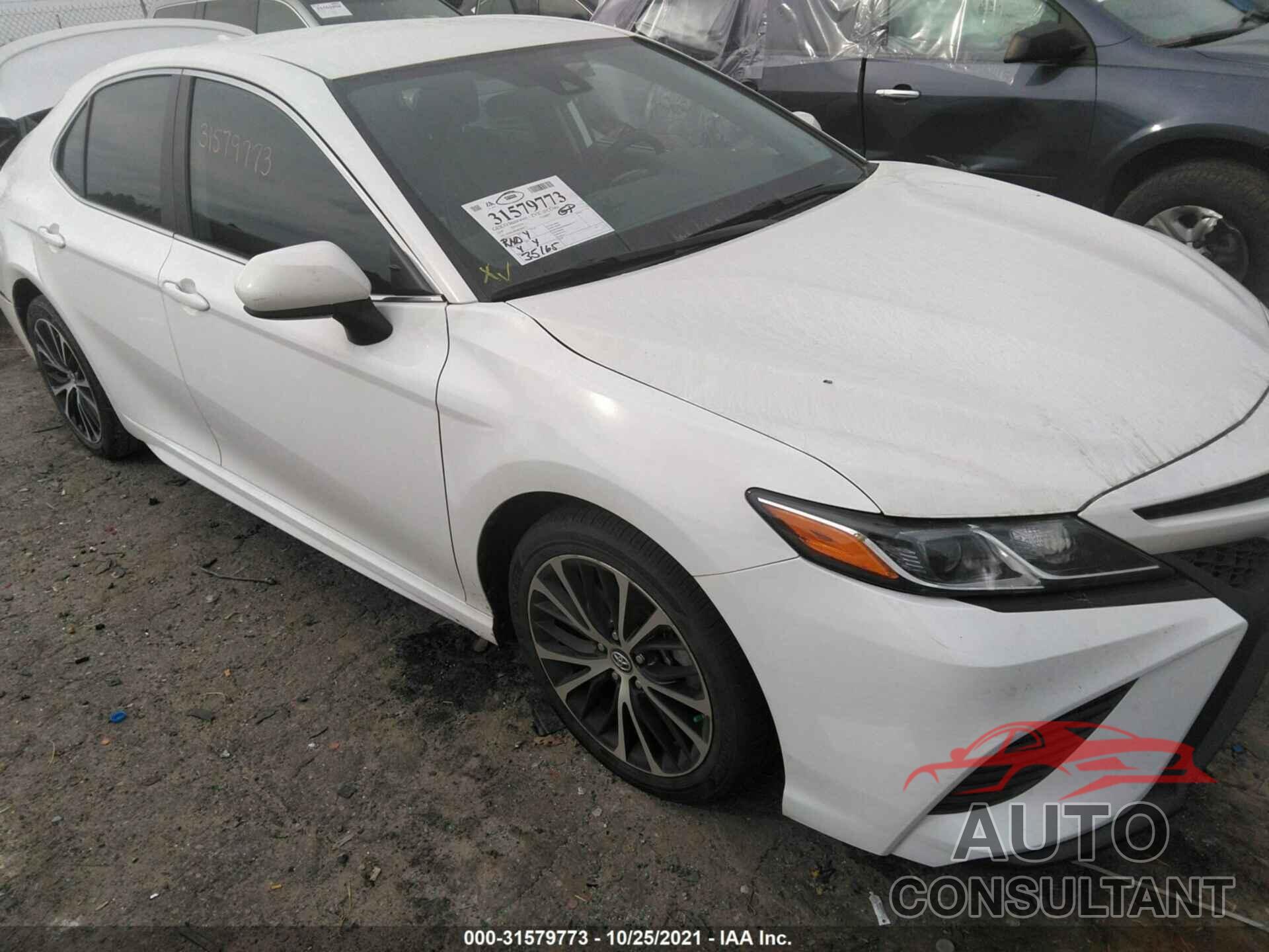 TOYOTA CAMRY 2019 - 4T1B11HK8KU200312