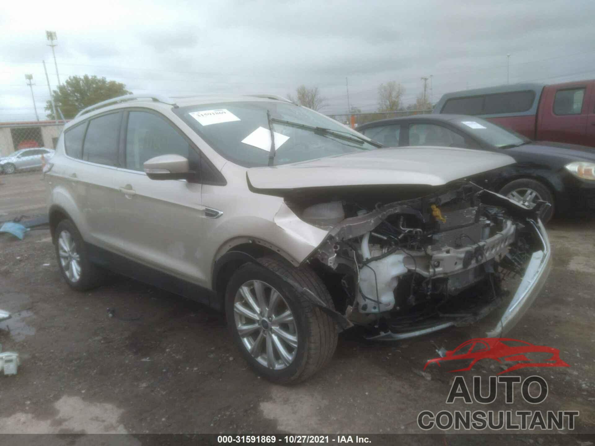 FORD ESCAPE 2017 - 1FMCU0JD7HUE33348