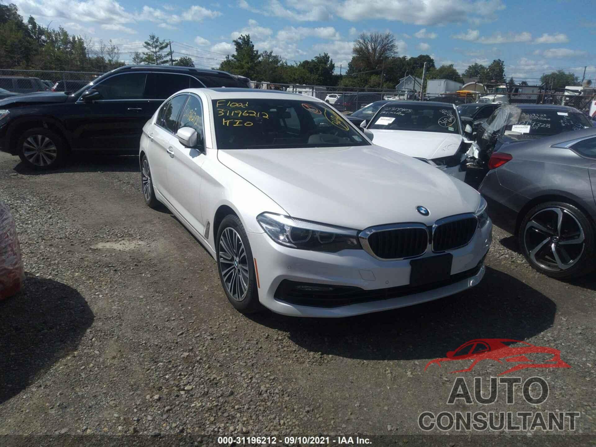 BMW 5 SERIES 2018 - WBAJA7C52JG907923