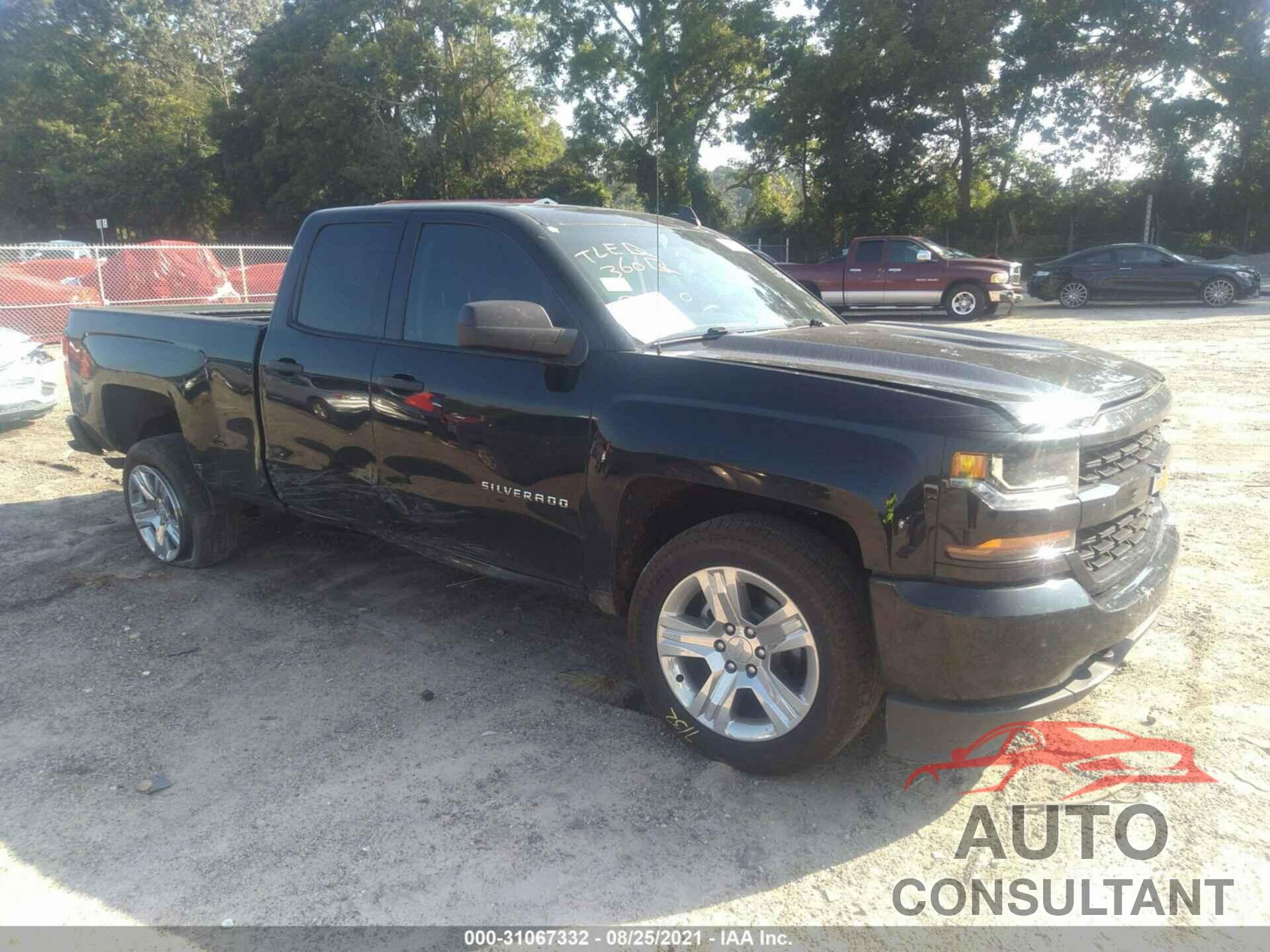 CHEVROLET SILVERADO 1500 2018 - 1GCRCPEC9JZ353876