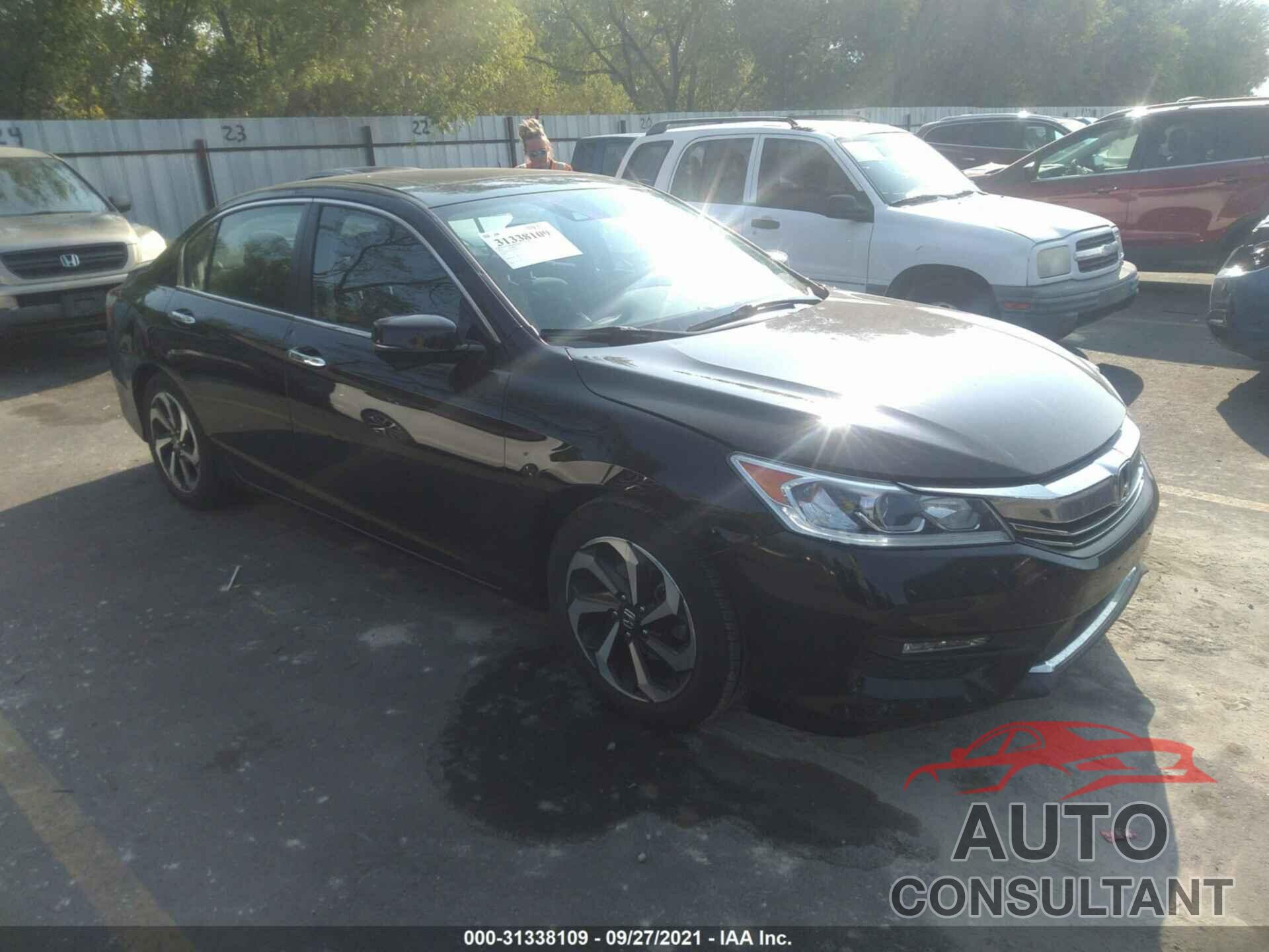 HONDA ACCORD SEDAN 2016 - 1HGCR2F00GA005372