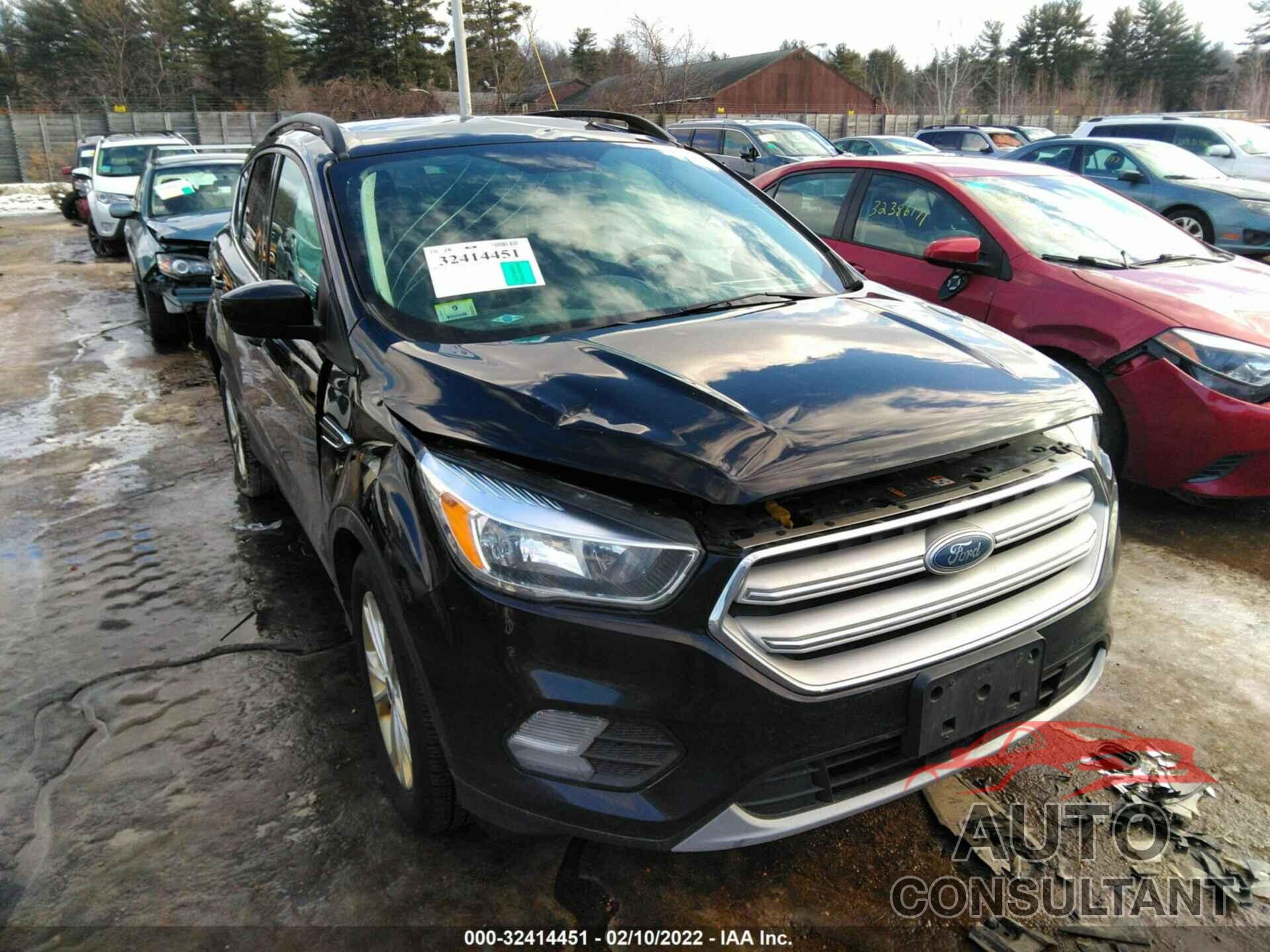 FORD ESCAPE 2018 - 1FMCU9GD8JUA14376