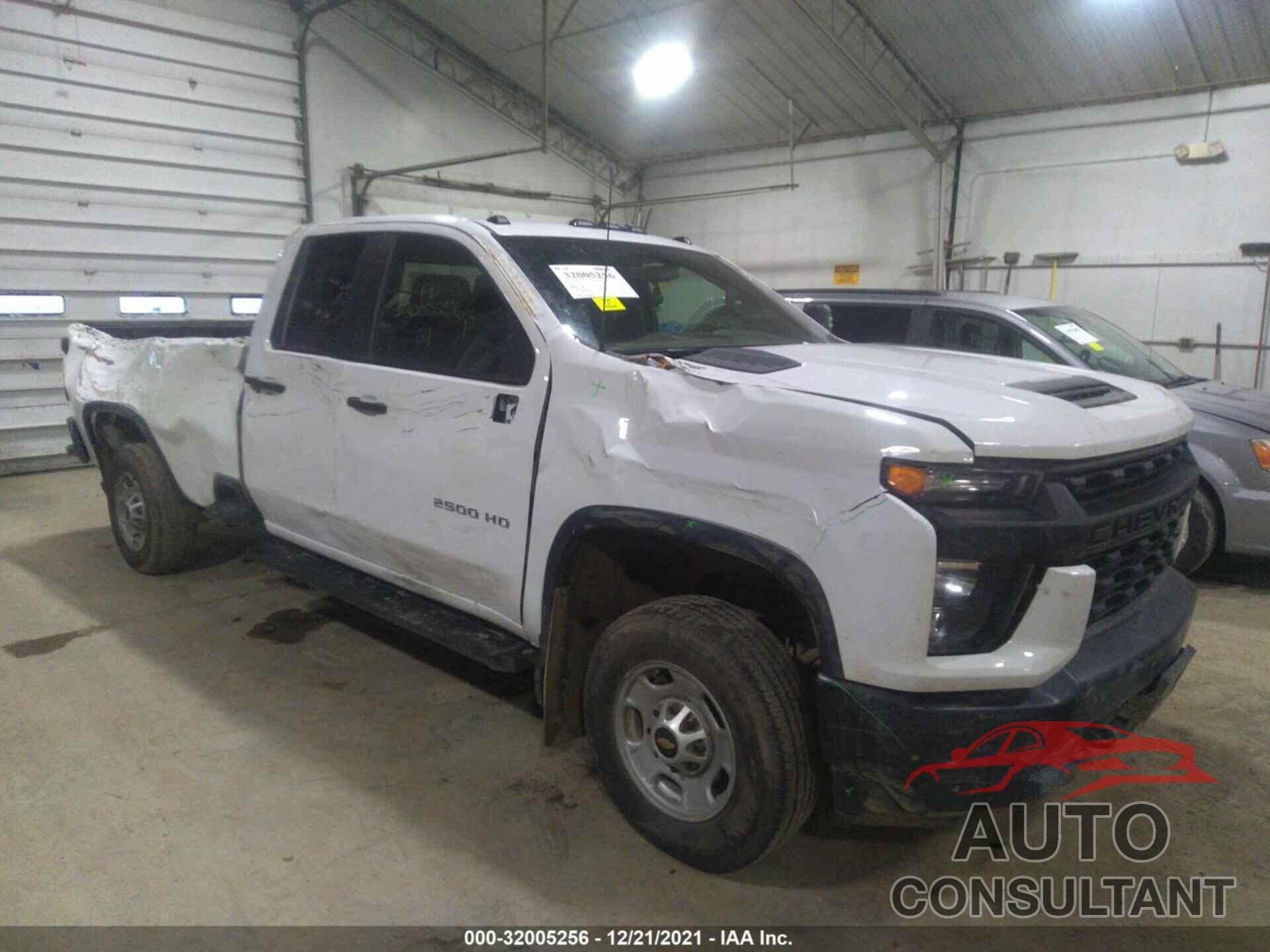 CHEVROLET SILVERADO 2500HD 2021 - 1GC5YLE7XMF124043