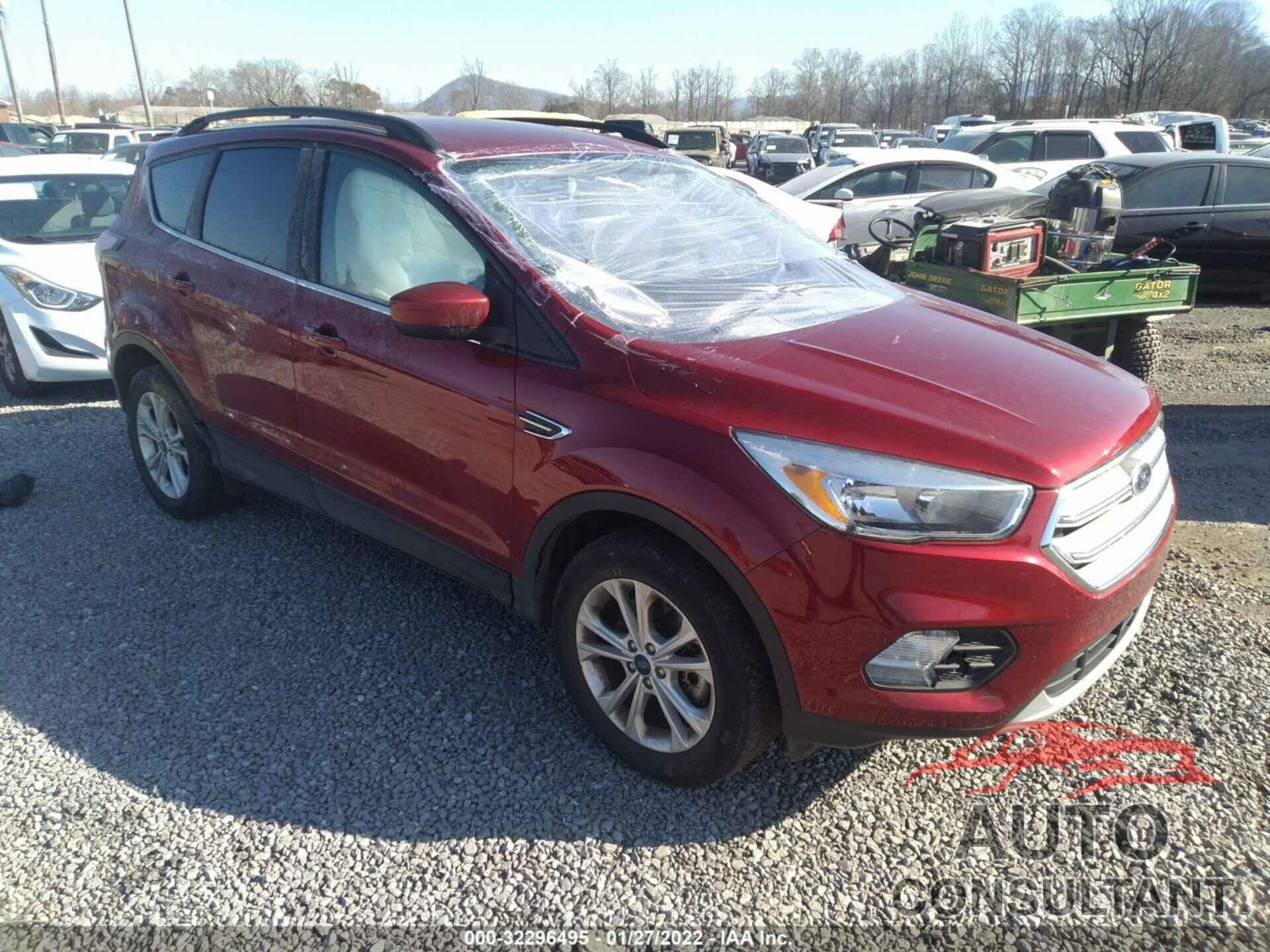FORD ESCAPE 2018 - 1FMCU9GD7JUA27541