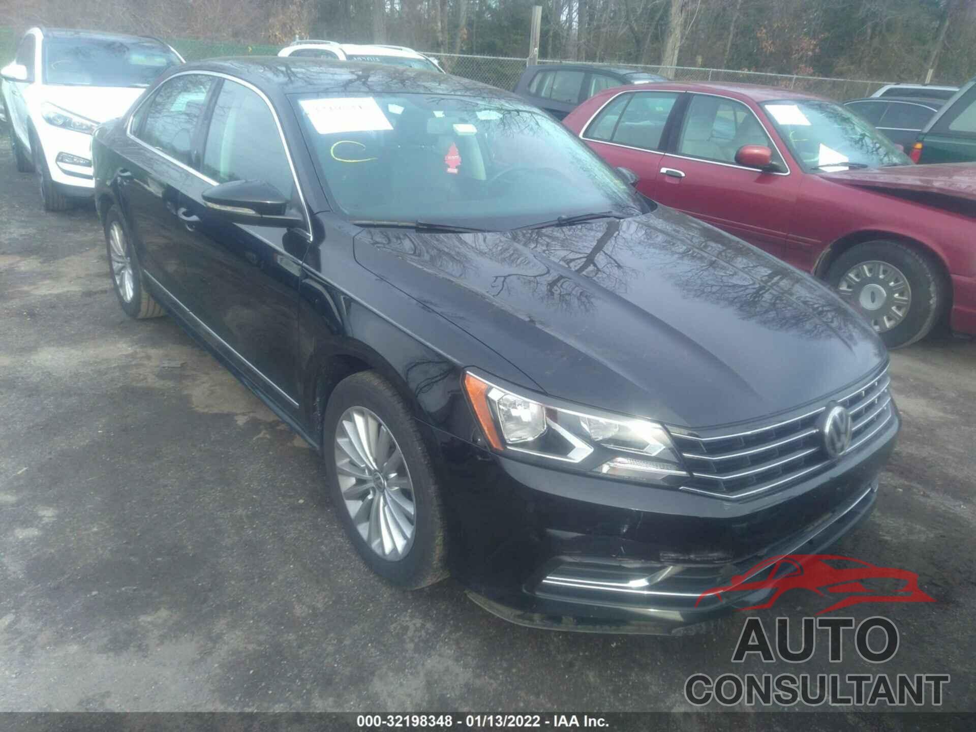 VOLKSWAGEN PASSAT 2016 - 1VWBS7A37GC015959