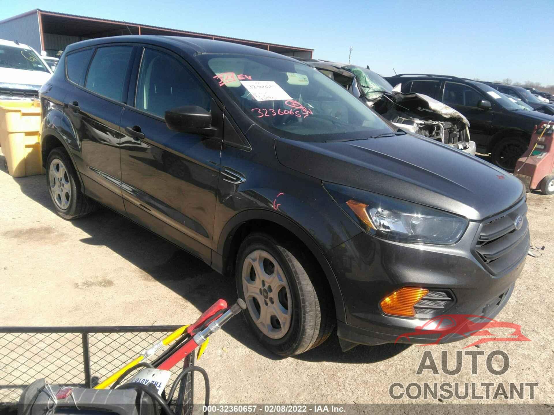 FORD ESCAPE 2018 - 1FMCU0F72JUB41907
