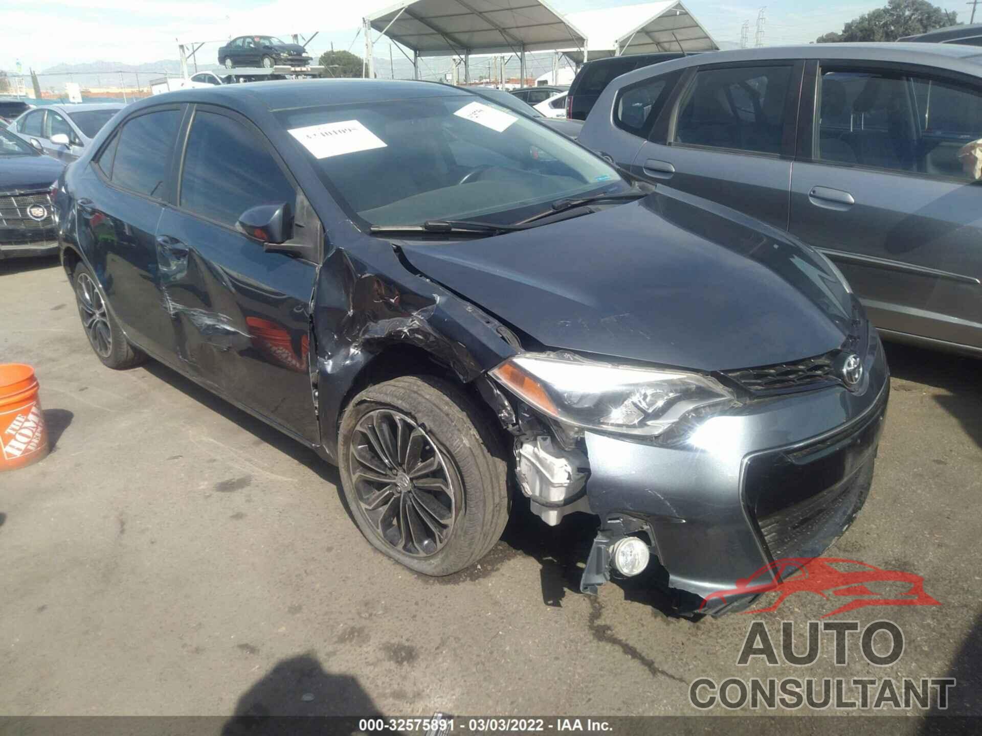 TOYOTA COROLLA 2016 - 5YFBURHE8GP438900