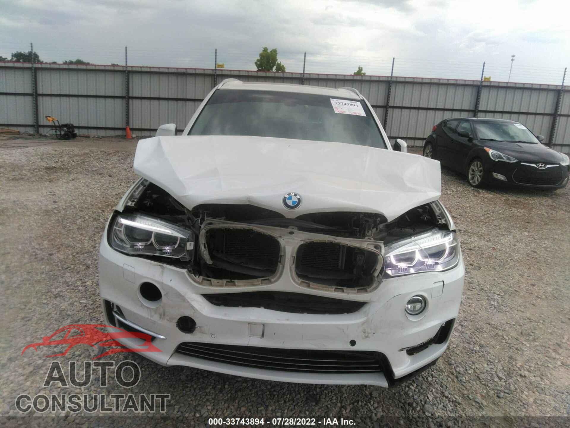 BMW X5 2015 - 5UXKR0C55F0P14493