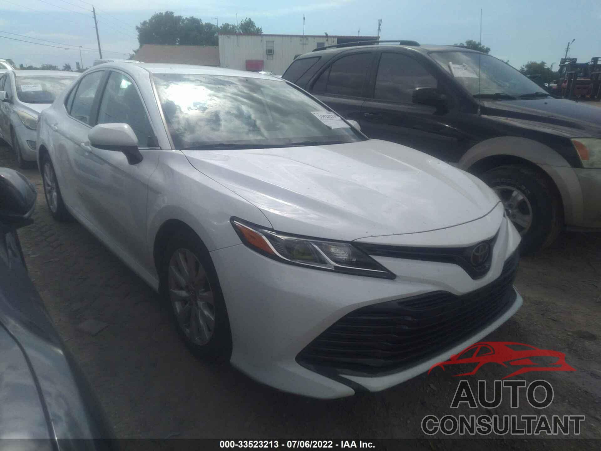 TOYOTA CAMRY 2019 - 4T1B11HK1KU251425