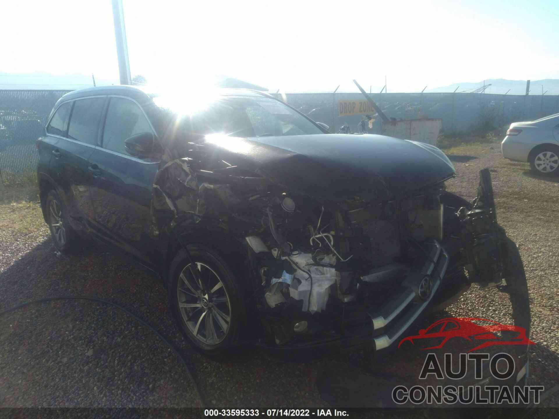 TOYOTA HIGHLANDER 2019 - 5TDJZRFH6KS590927
