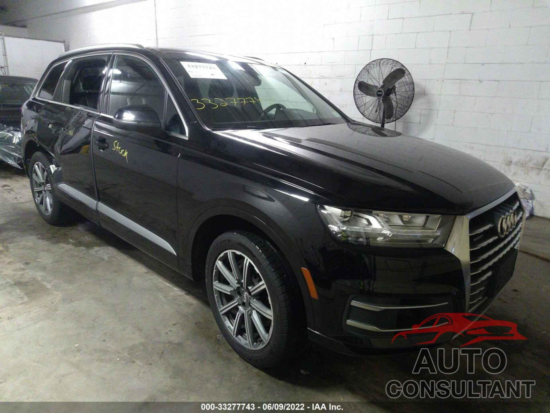 AUDI Q7 2017 - WA1LAAF79HD035736