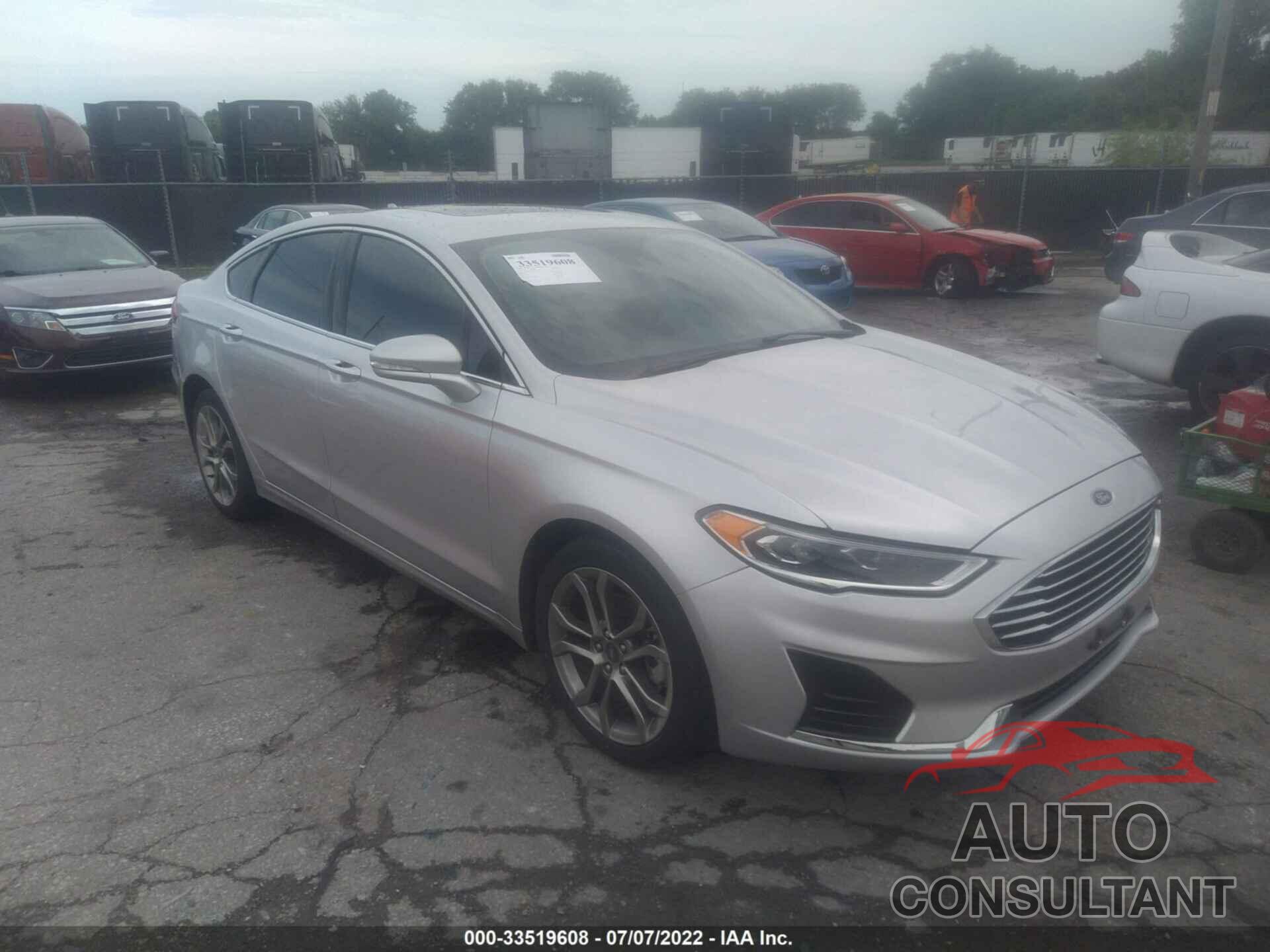 FORD FUSION 2019 - 3FA6P0CD2KR180255