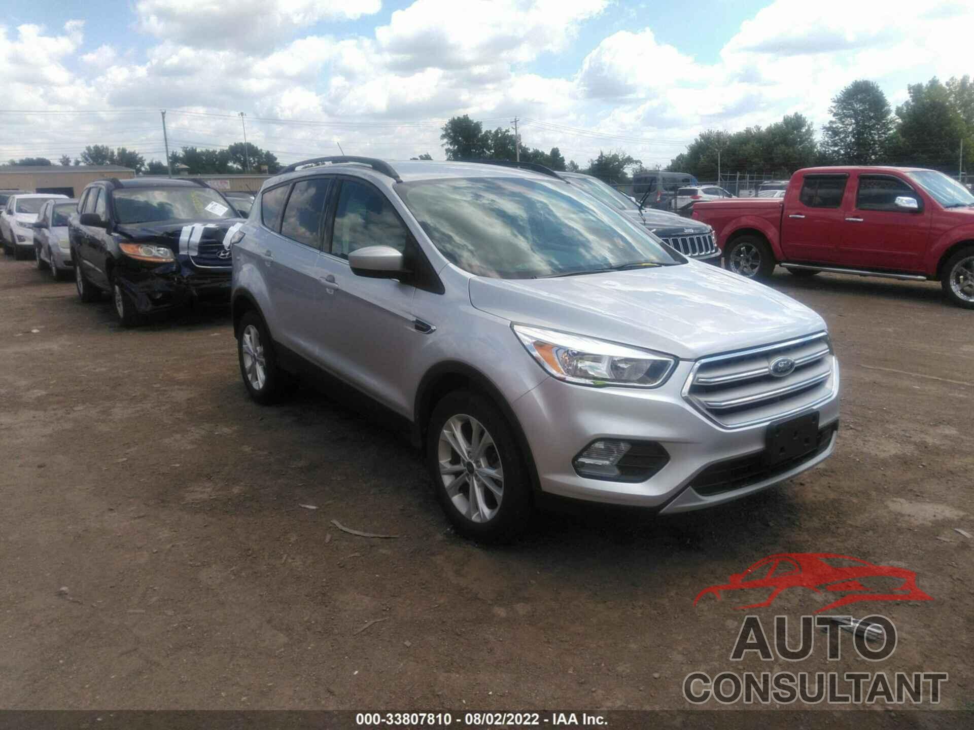 FORD ESCAPE 2018 - 1FMCU9GD0JUA34380