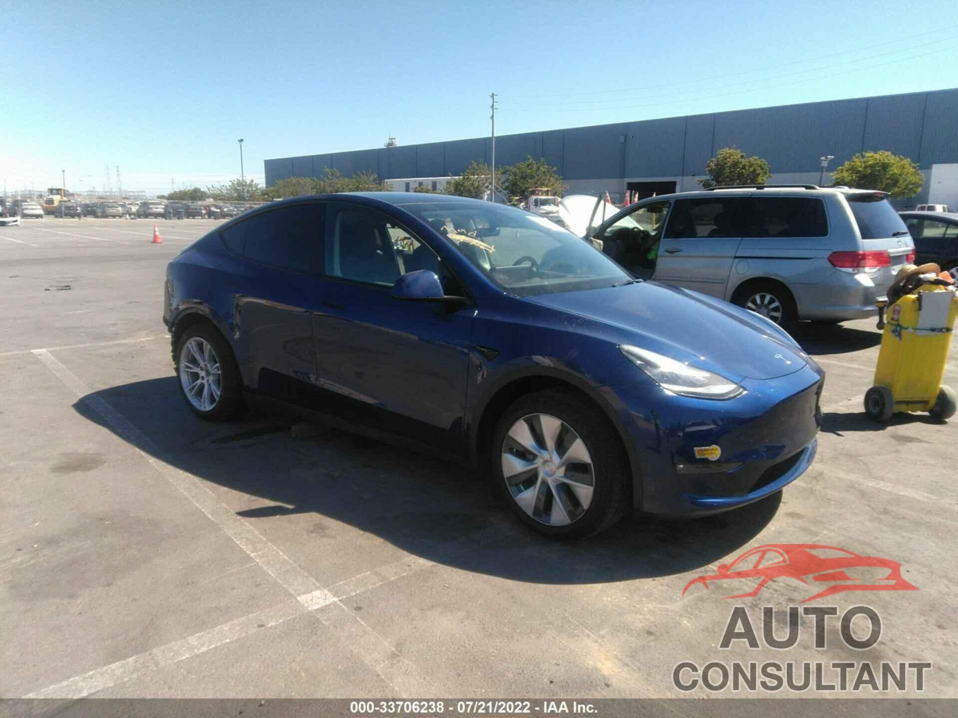 TESLA MODEL Y 2022 - 7SAYGDEE5NF308061