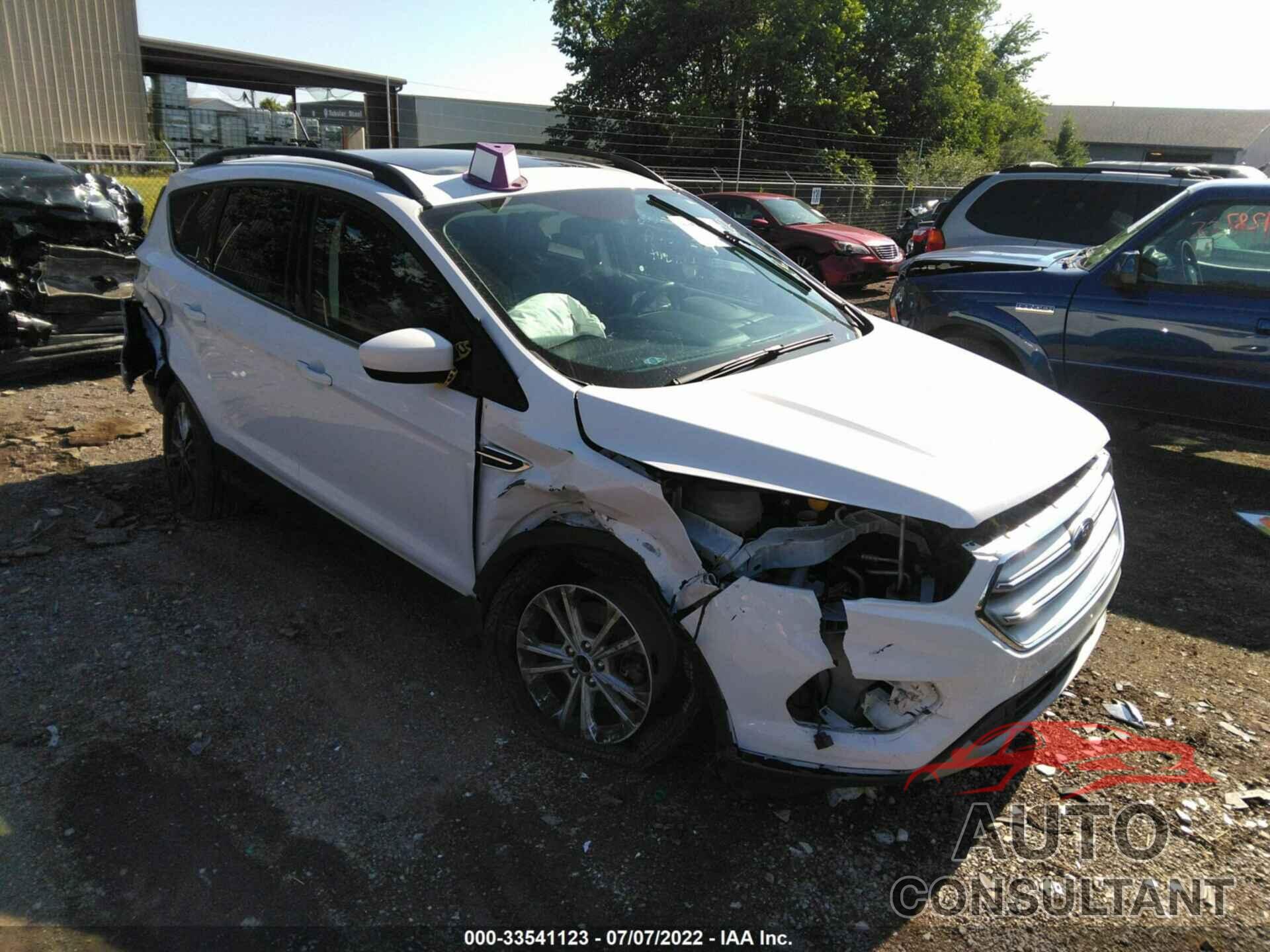 FORD ESCAPE 2018 - 1FMCU9HD7JUA81453