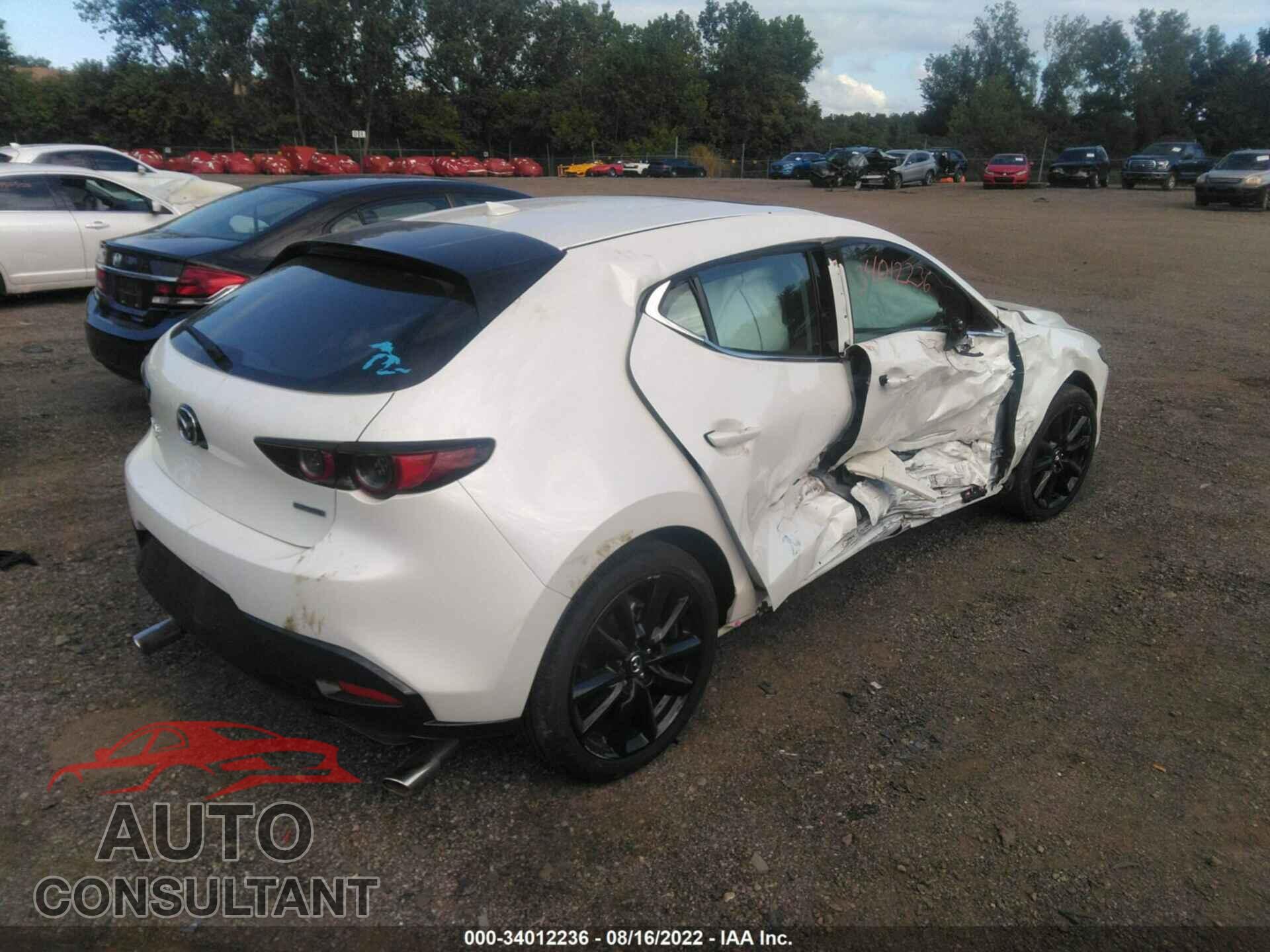 MAZDA MAZDA3 HATCHBACK 2021 - JM1BPBML3M1401854
