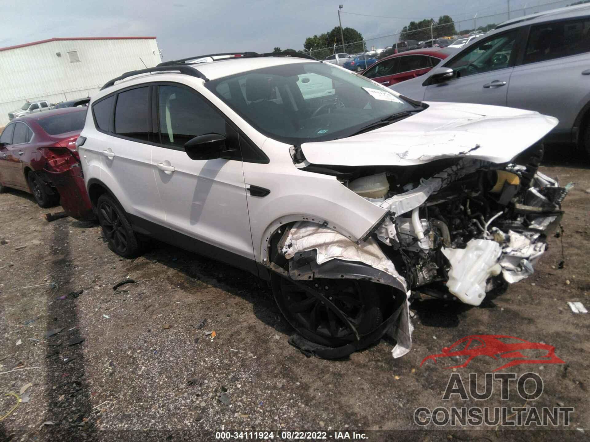 FORD ESCAPE 2017 - 1FMCU0G95HUE20598