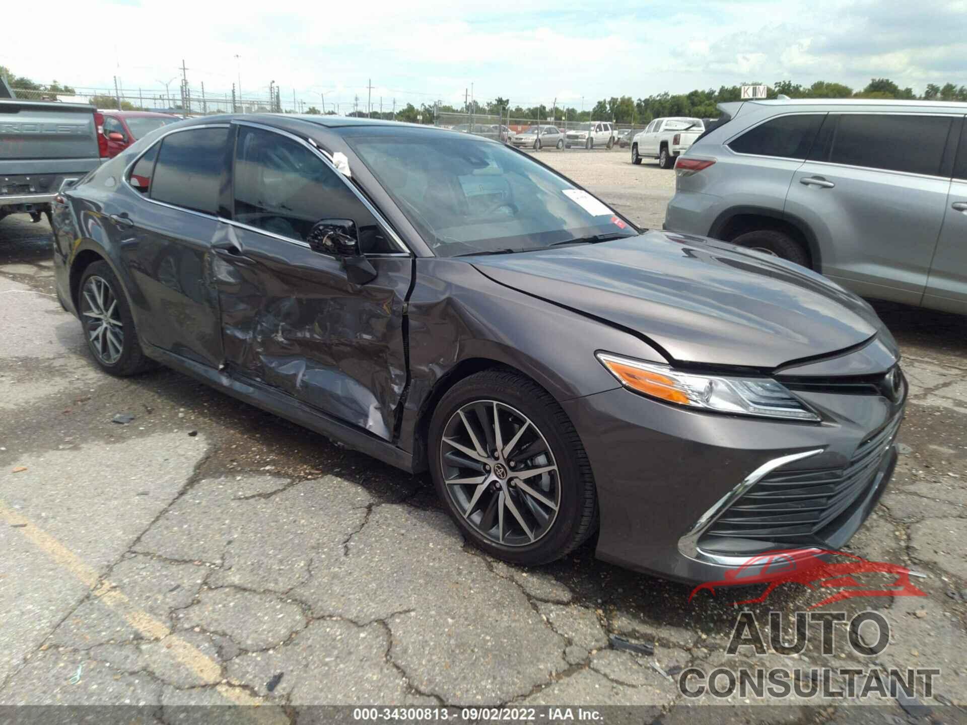 TOYOTA CAMRY 2022 - 4T1FZ1AK2NU069323